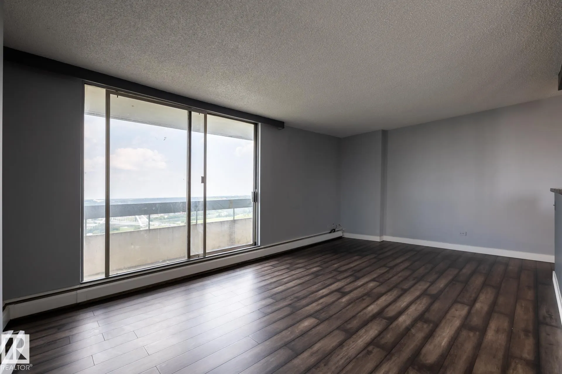 10883 SASKATCHEWAN Drive