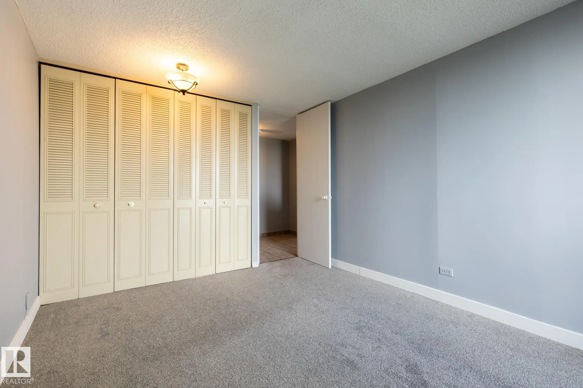 10883 SASKATCHEWAN Drive