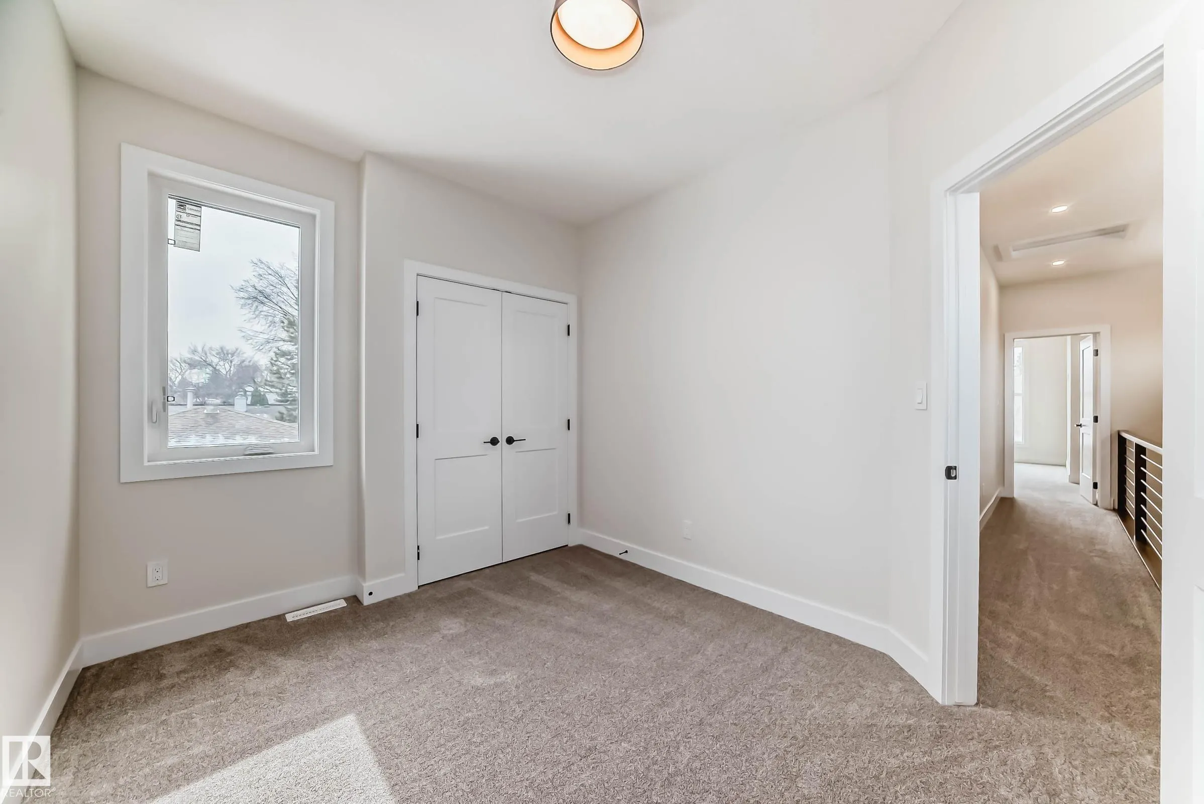 9633 85 Street