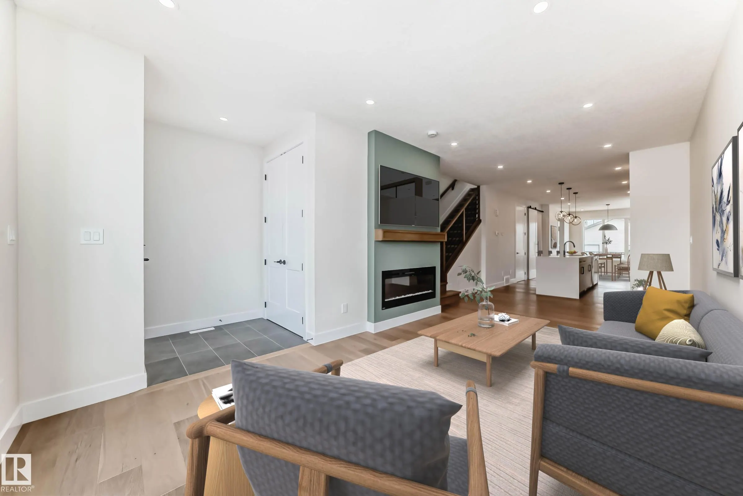 9633 85 Street