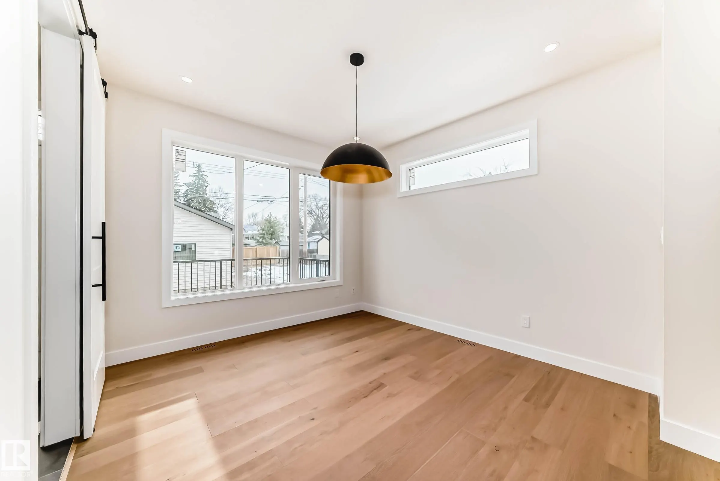 9633 85 Street