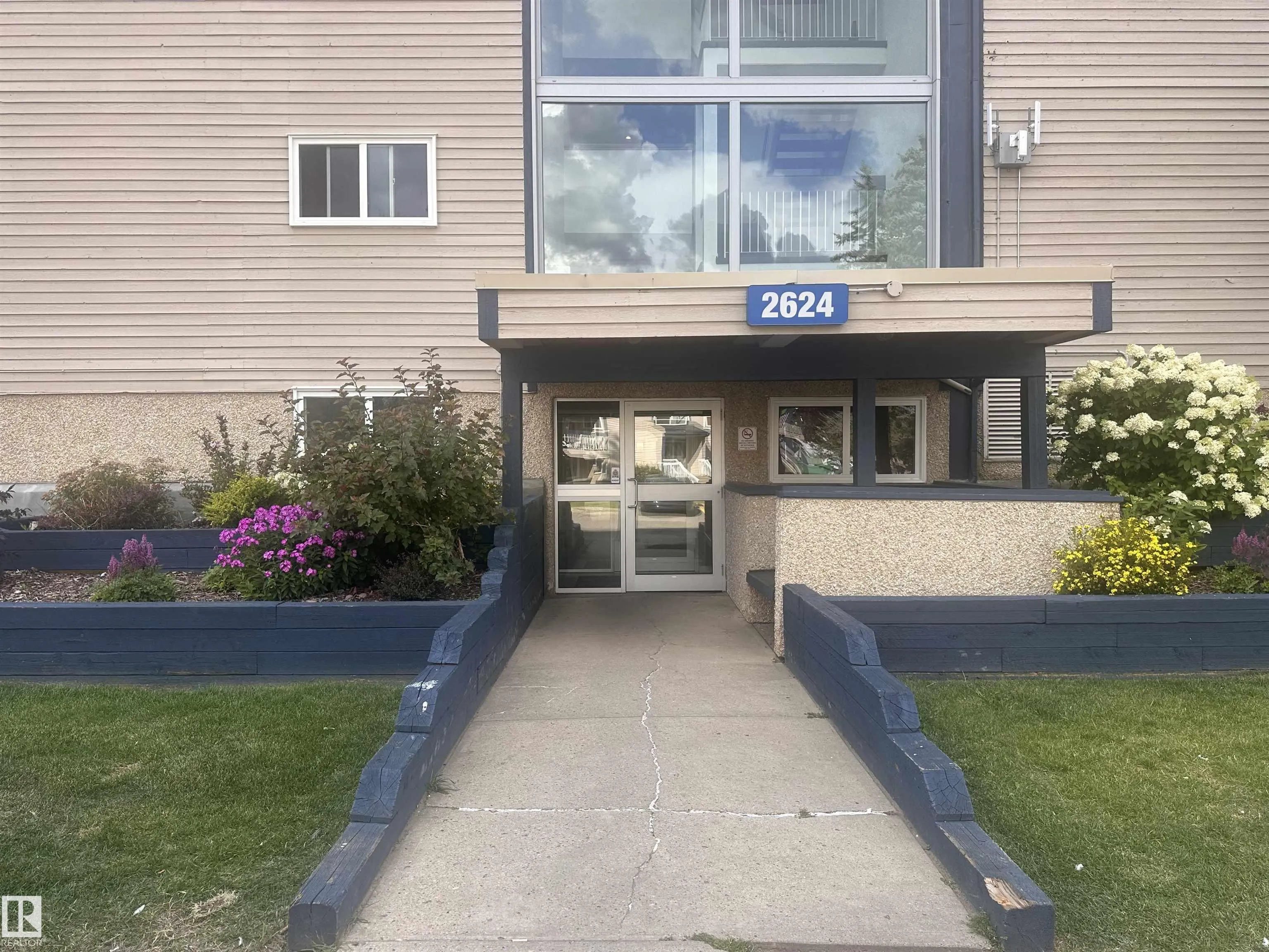 2624 MILL WOODS