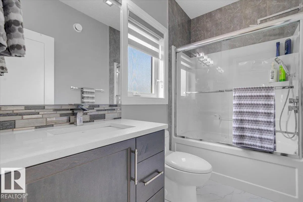 3165 Cameron Heights Way
