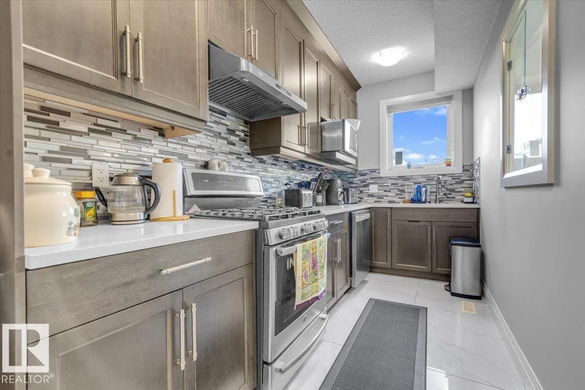 3165 Cameron Heights Way