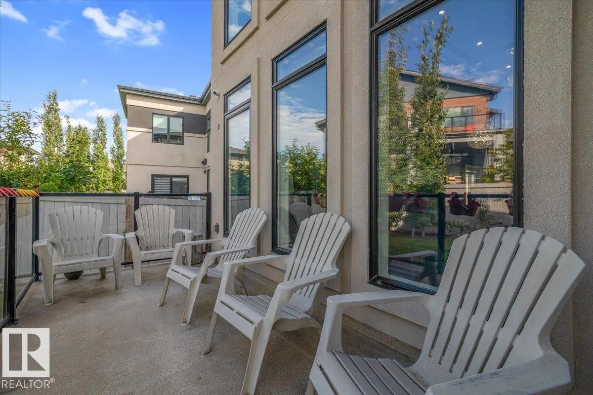 3165 Cameron Heights Way