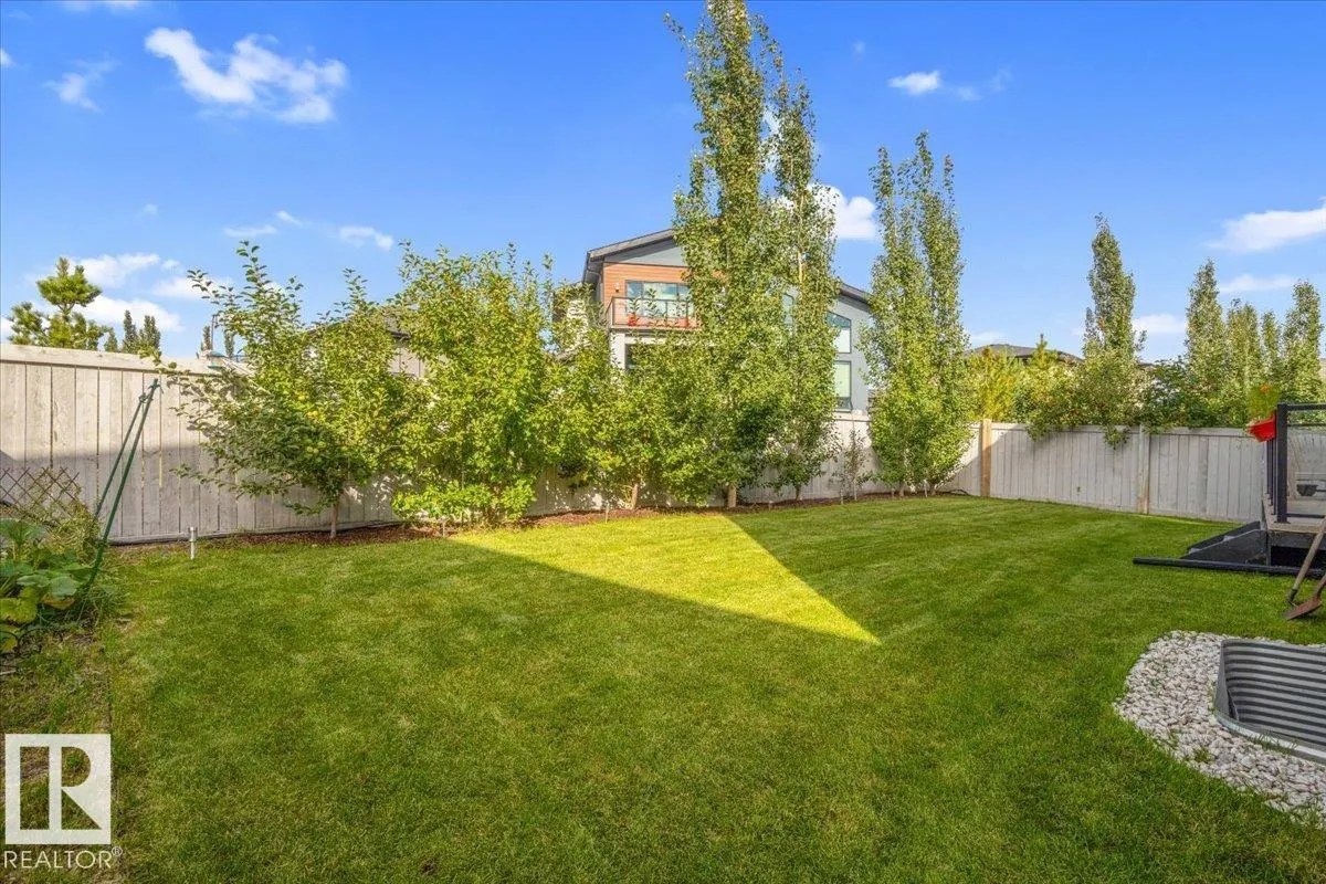 3165 Cameron Heights Way