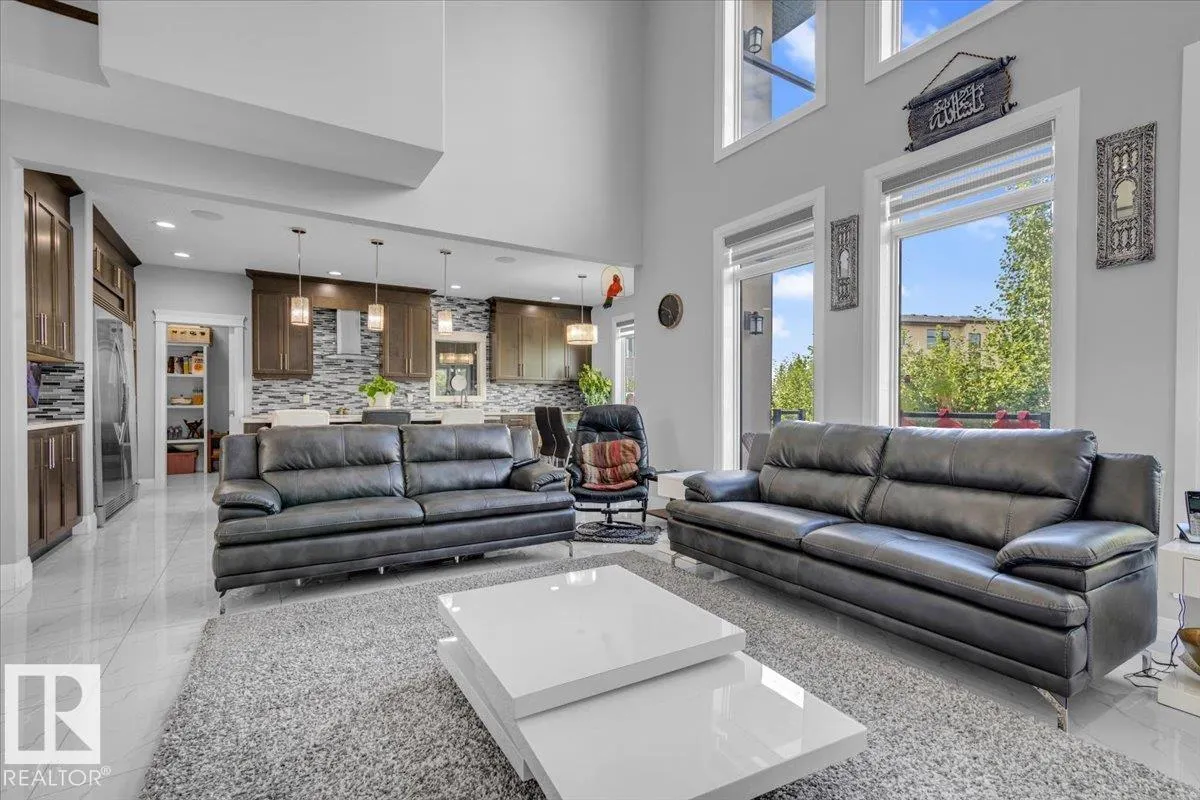 3165 Cameron Heights Way