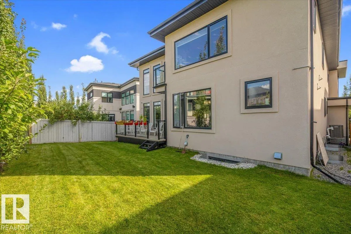 3165 Cameron Heights Way