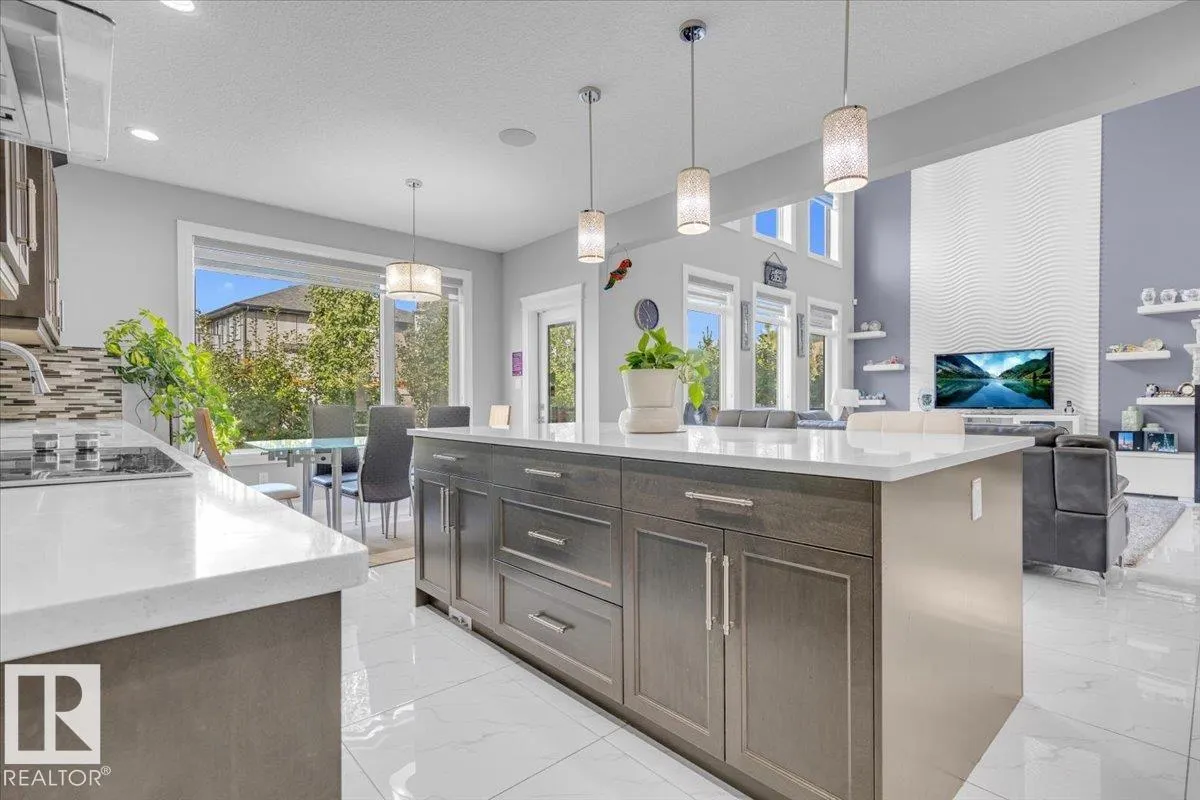 3165 Cameron Heights Way