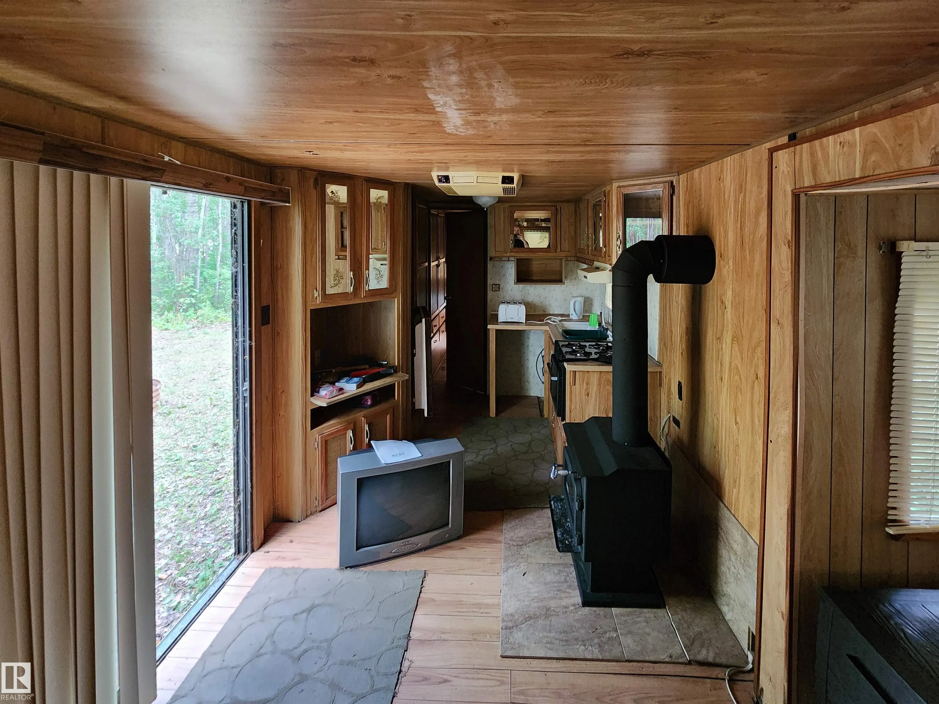 53, 4224 Twp Rd 545