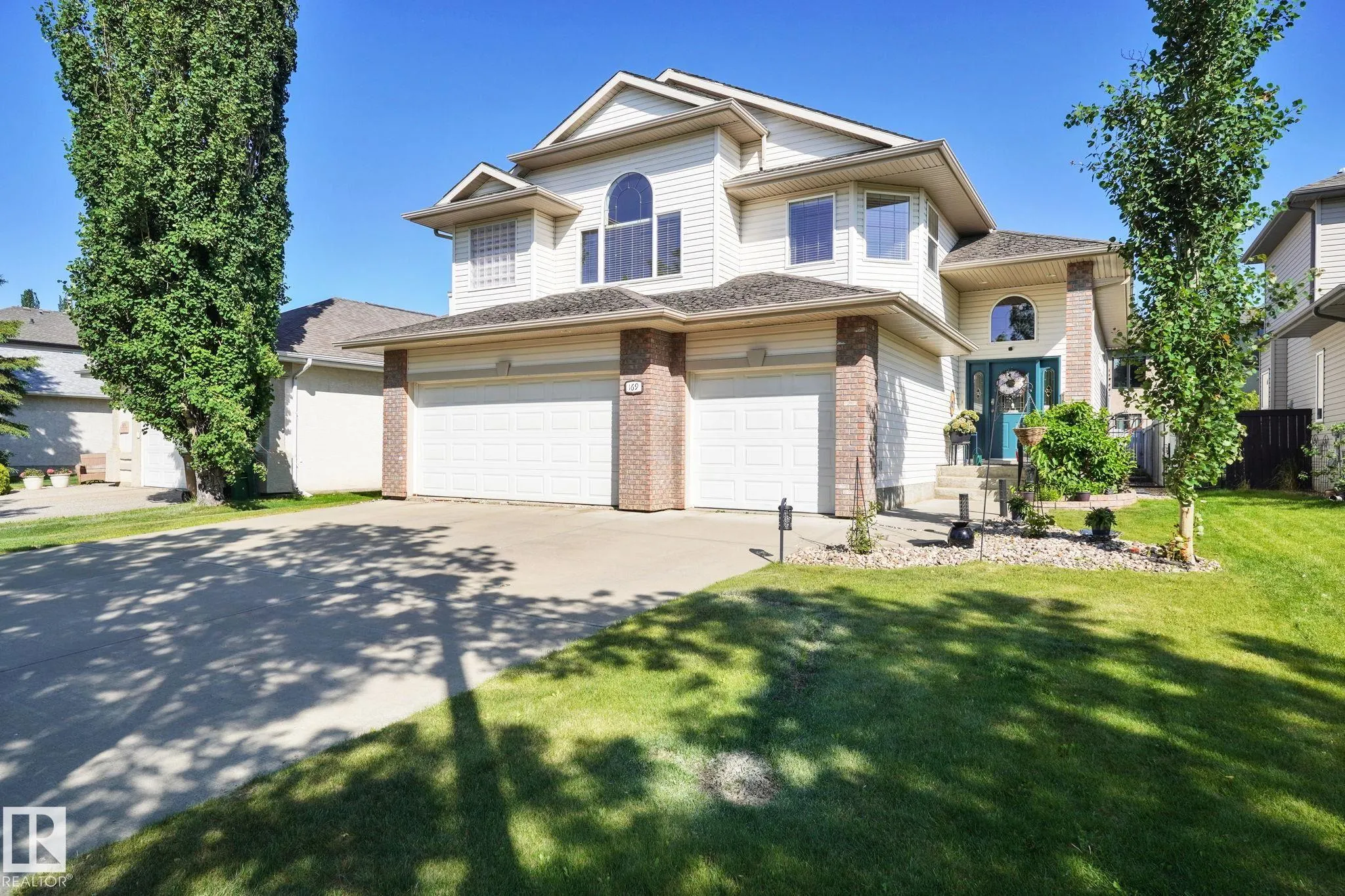 169 KINGSWOOD Boulevard
