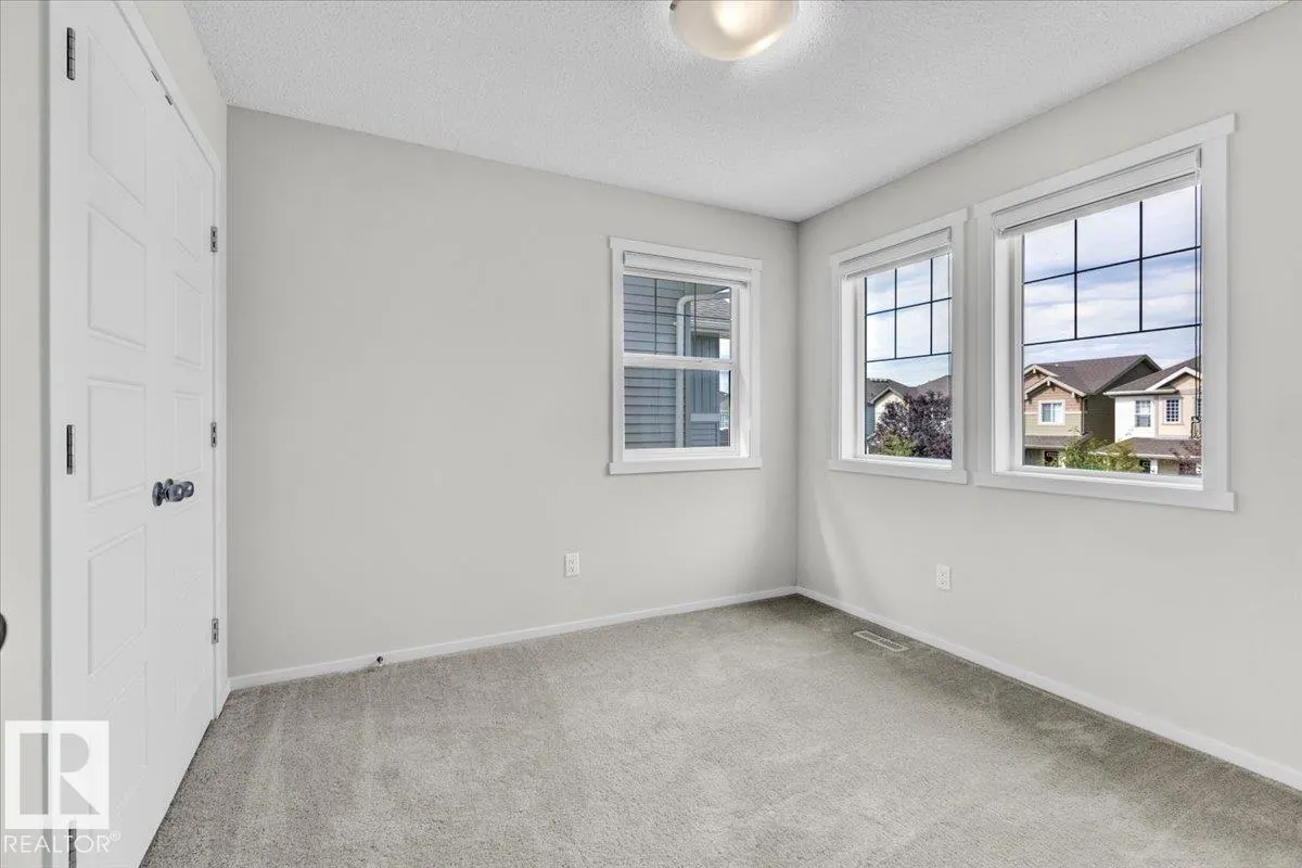 817 EAGLESON LINK Link