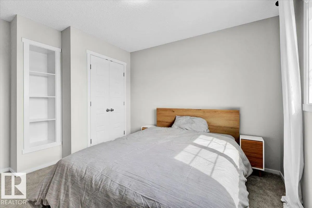 817 EAGLESON LINK Link