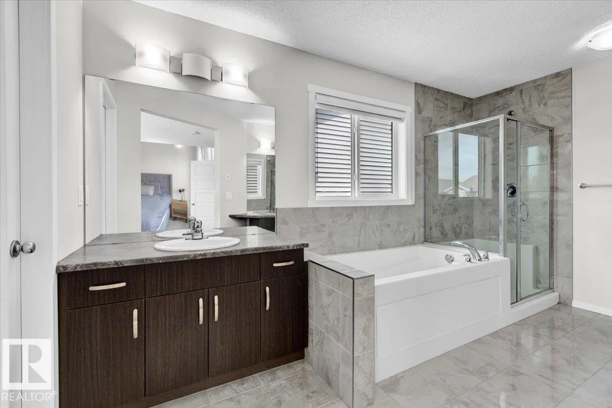 817 EAGLESON LINK Link