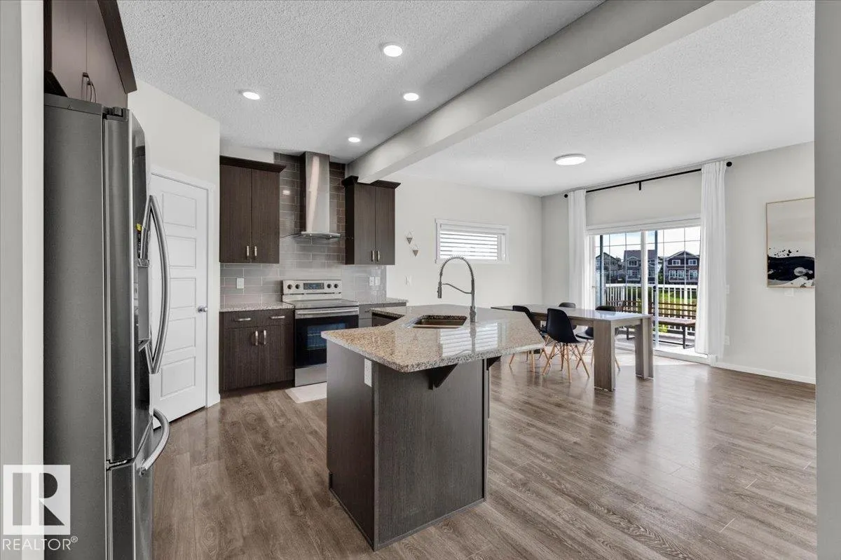 817 EAGLESON LINK Link
