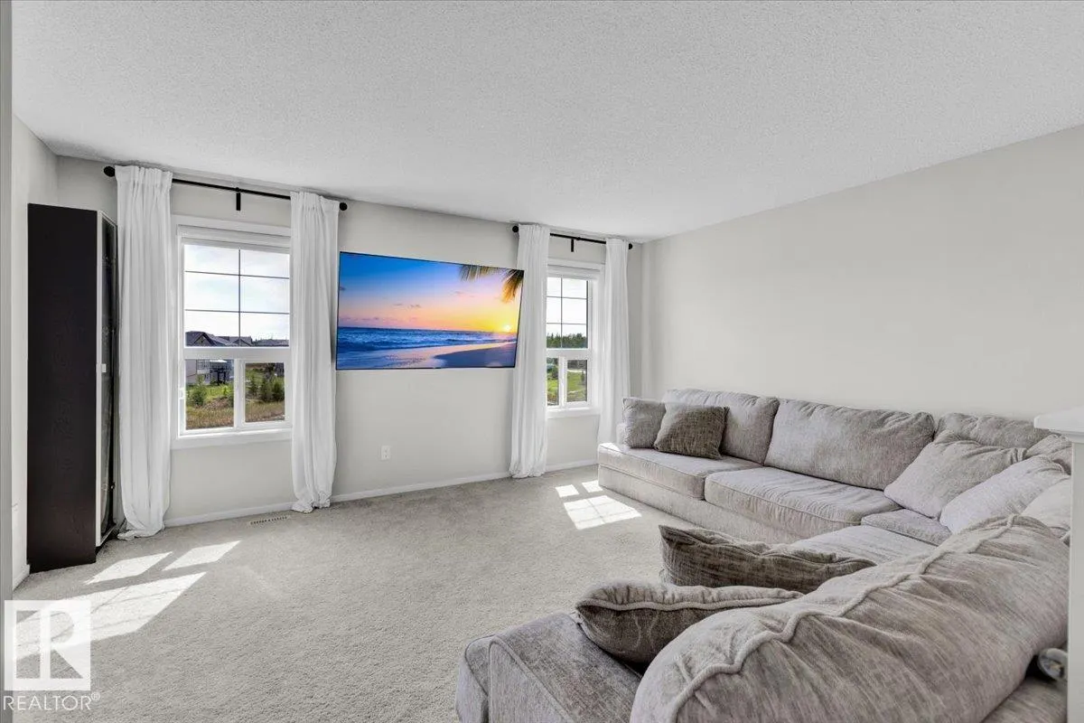 817 EAGLESON LINK Link