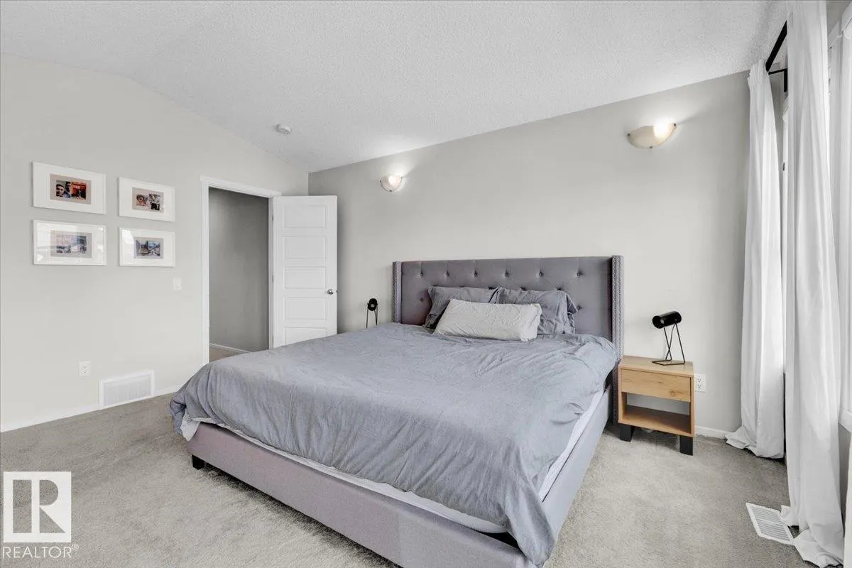 817 EAGLESON LINK Link