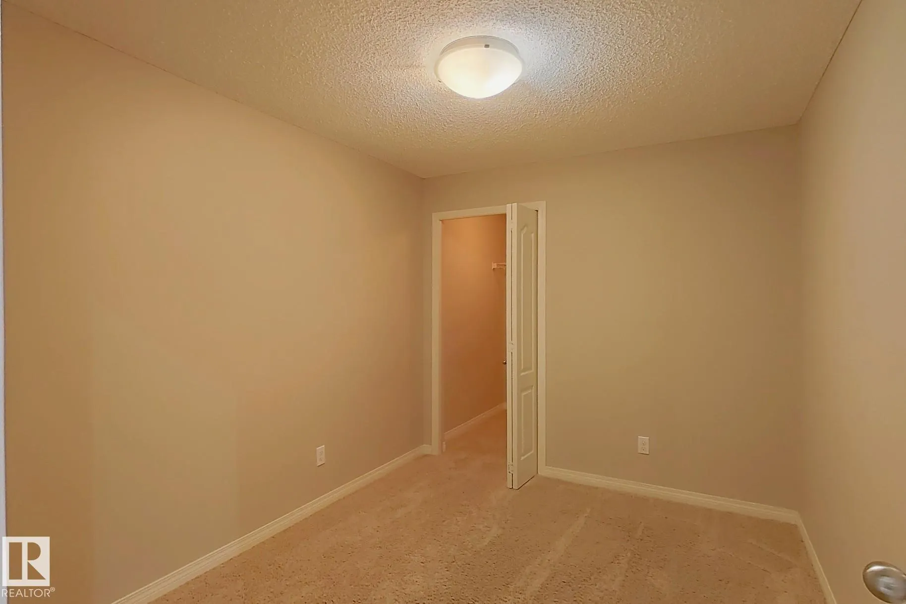 1520 Hammond Gate