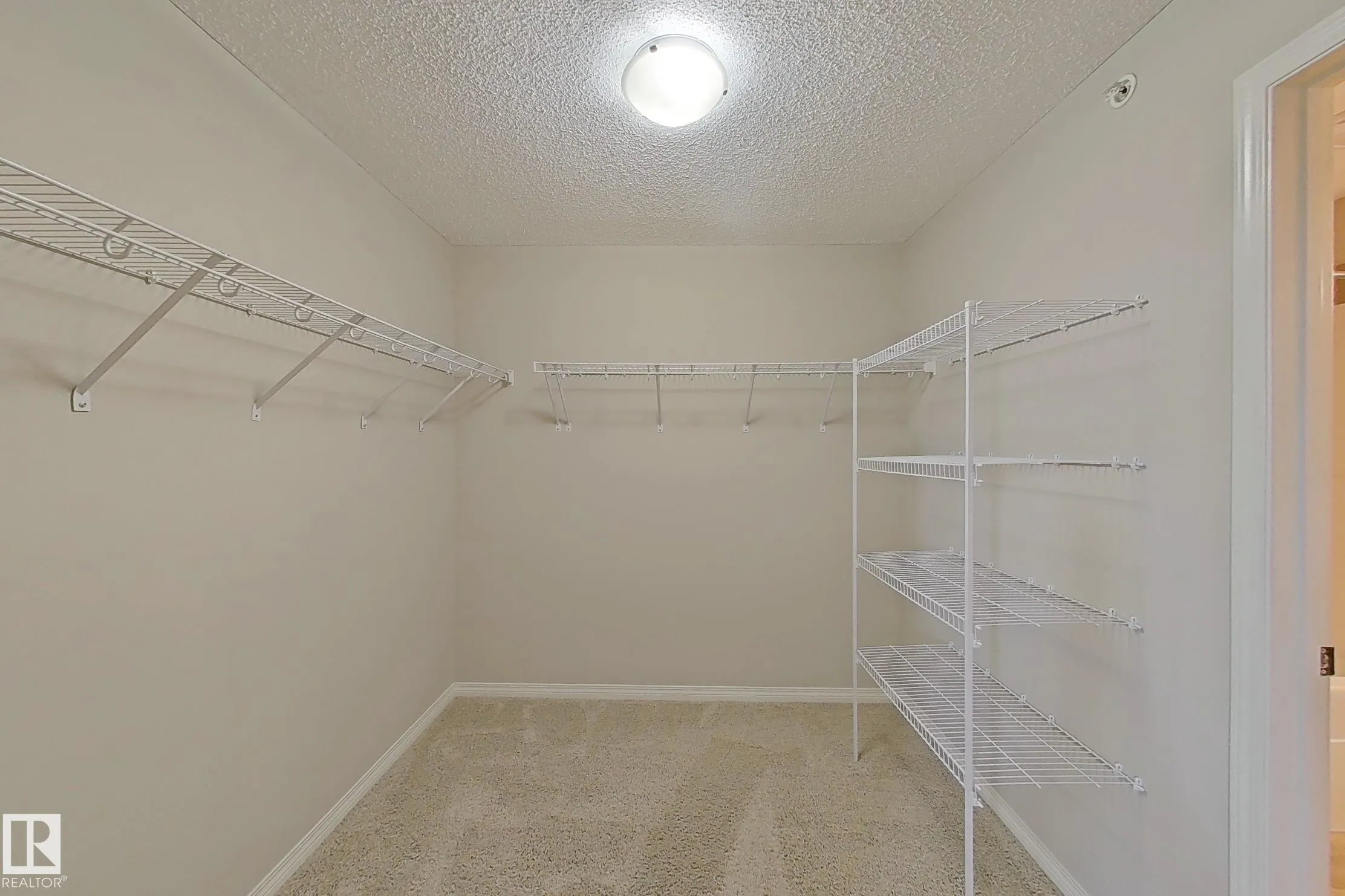 1520 Hammond Gate