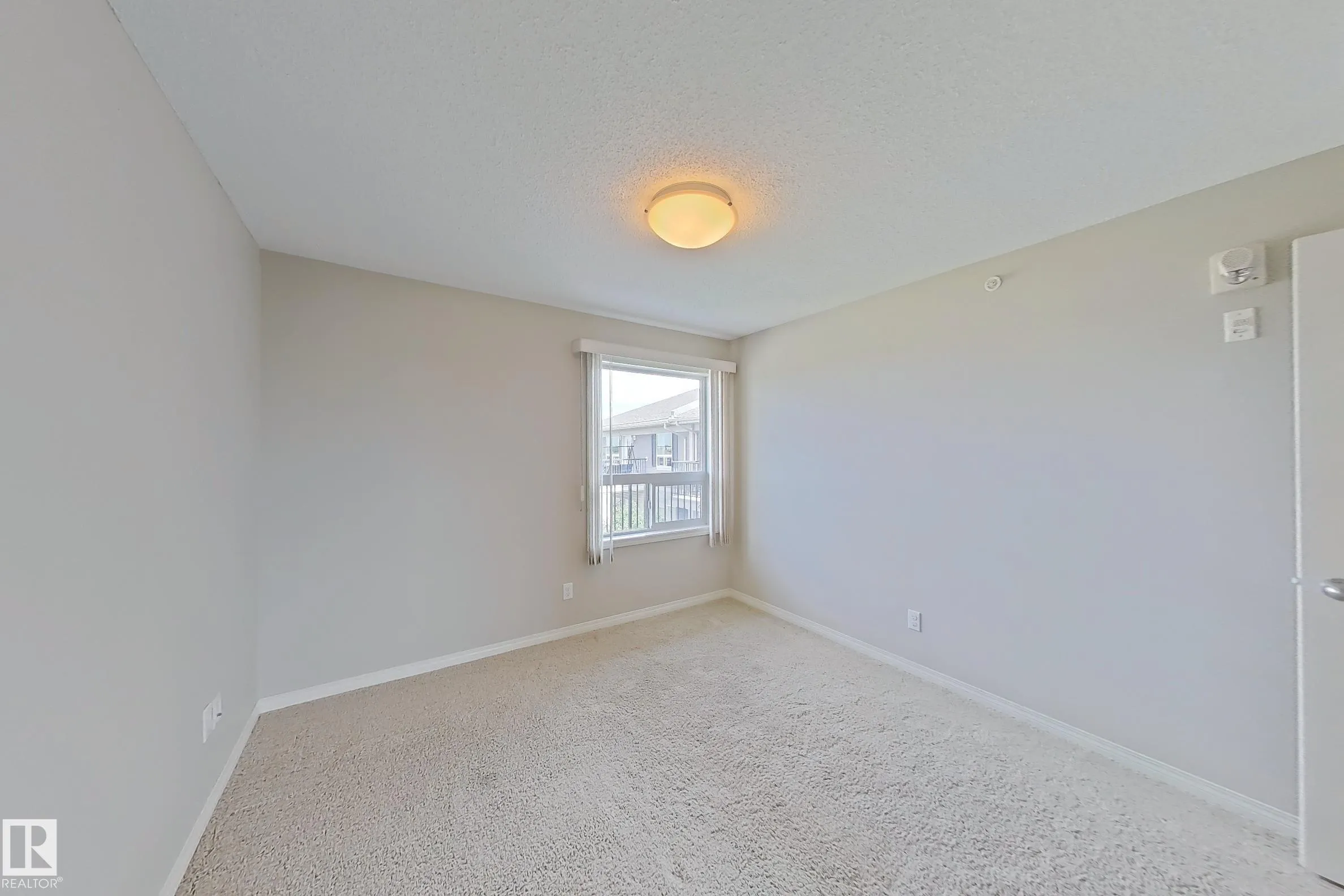 1520 Hammond Gate