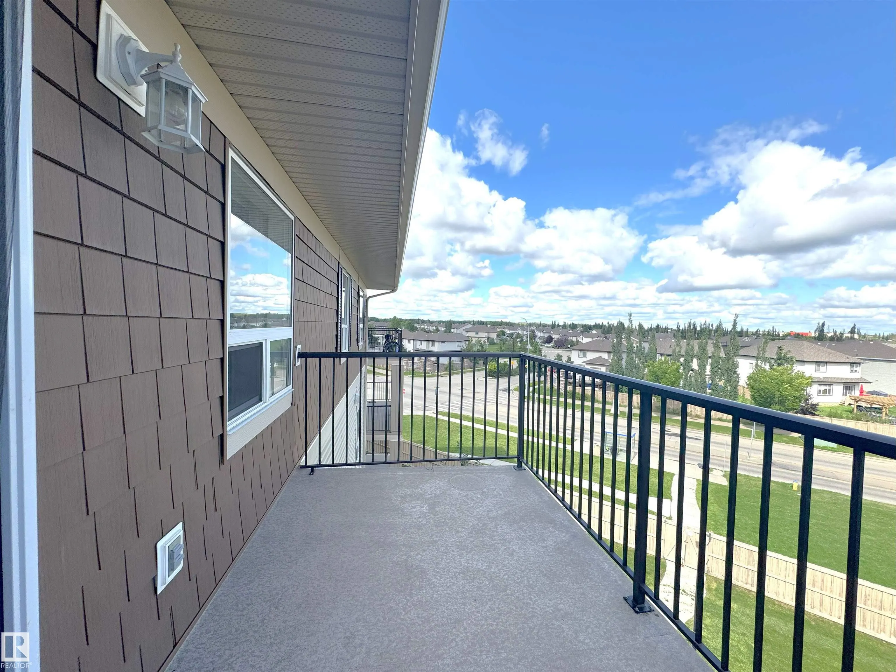 1520 Hammond Gate