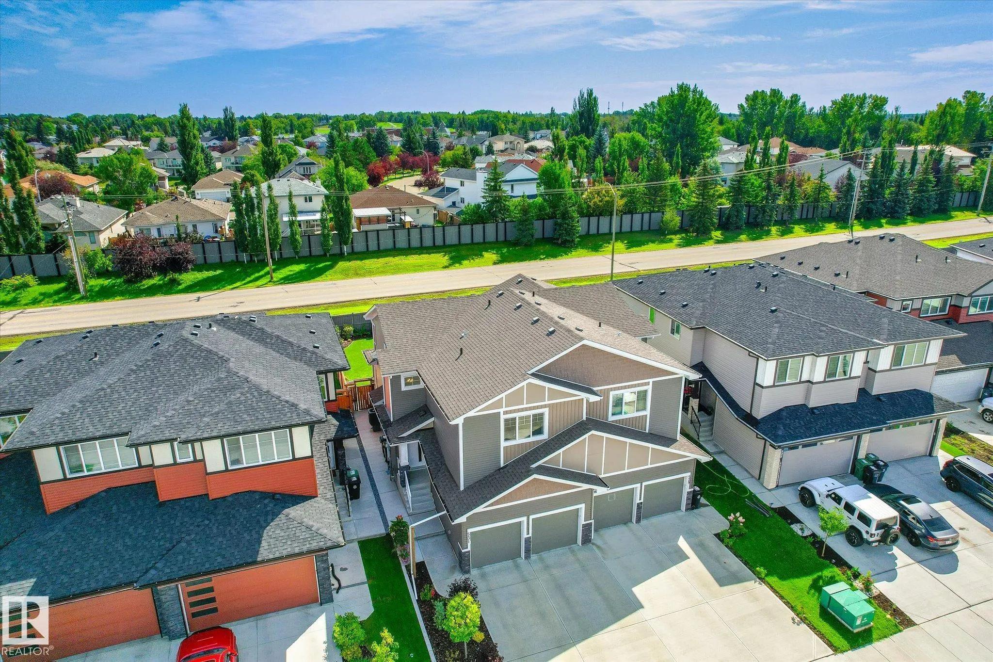 531 KLEINS Crescent