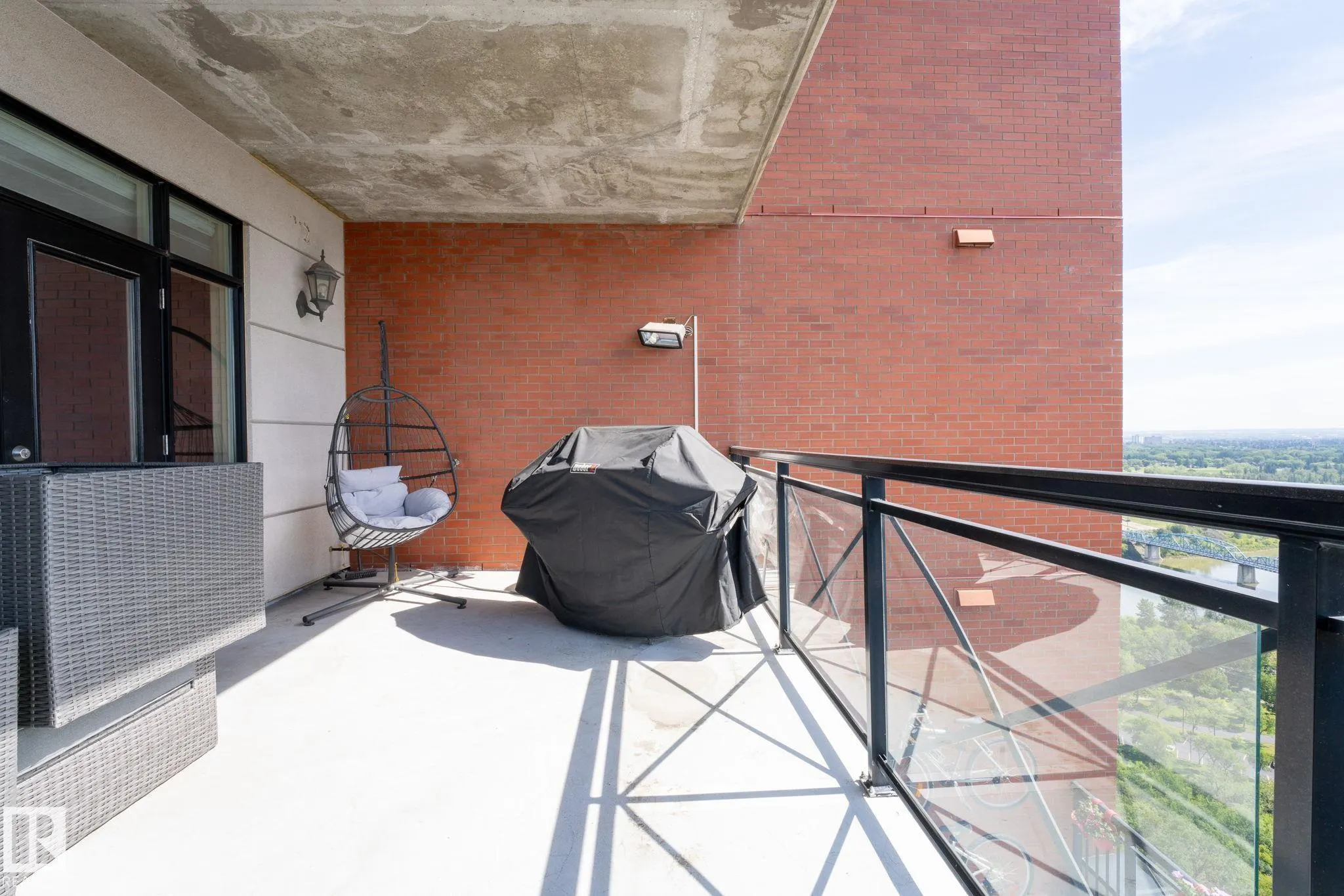 9020 JASPER Avenue