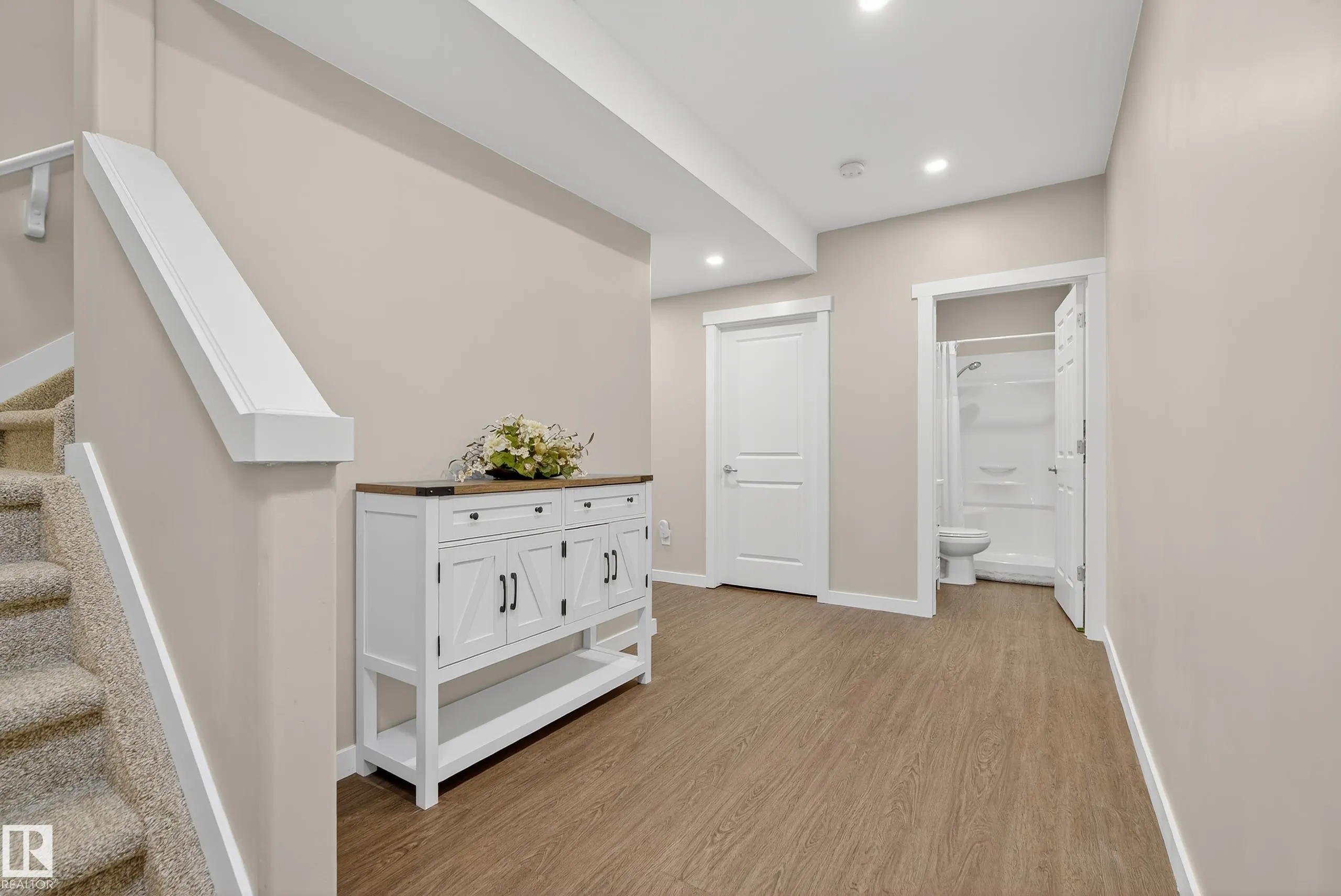 418 ARMITAGE Road