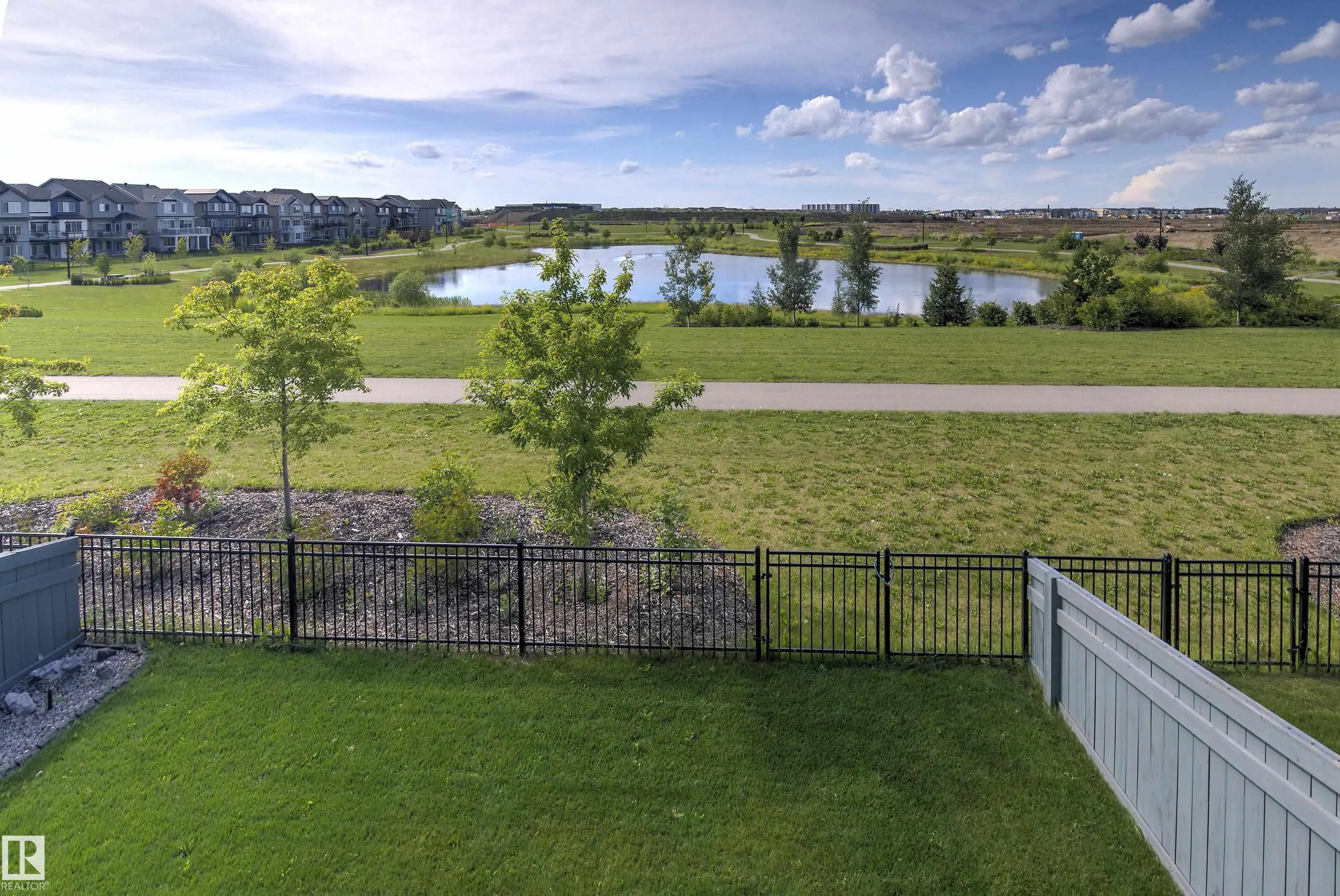 2654 DONAGHEY Crescent