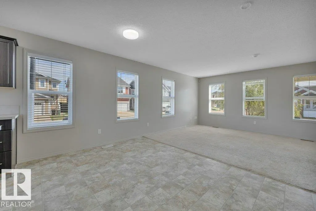 1 SIMMONDS Place
