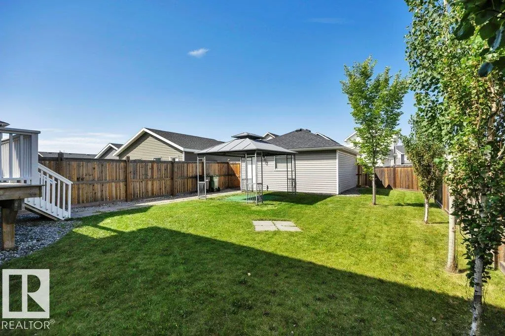 1 SIMMONDS Place
