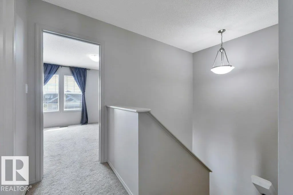 1 SIMMONDS Place