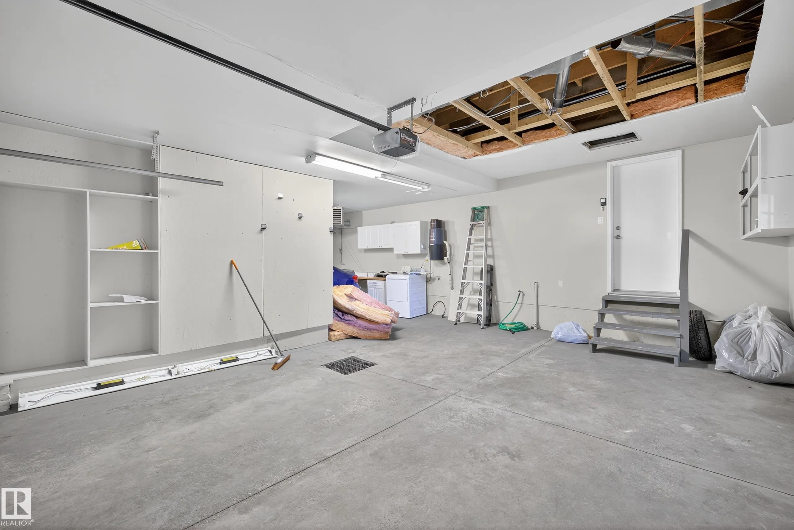 47 RIDGEMONT Way