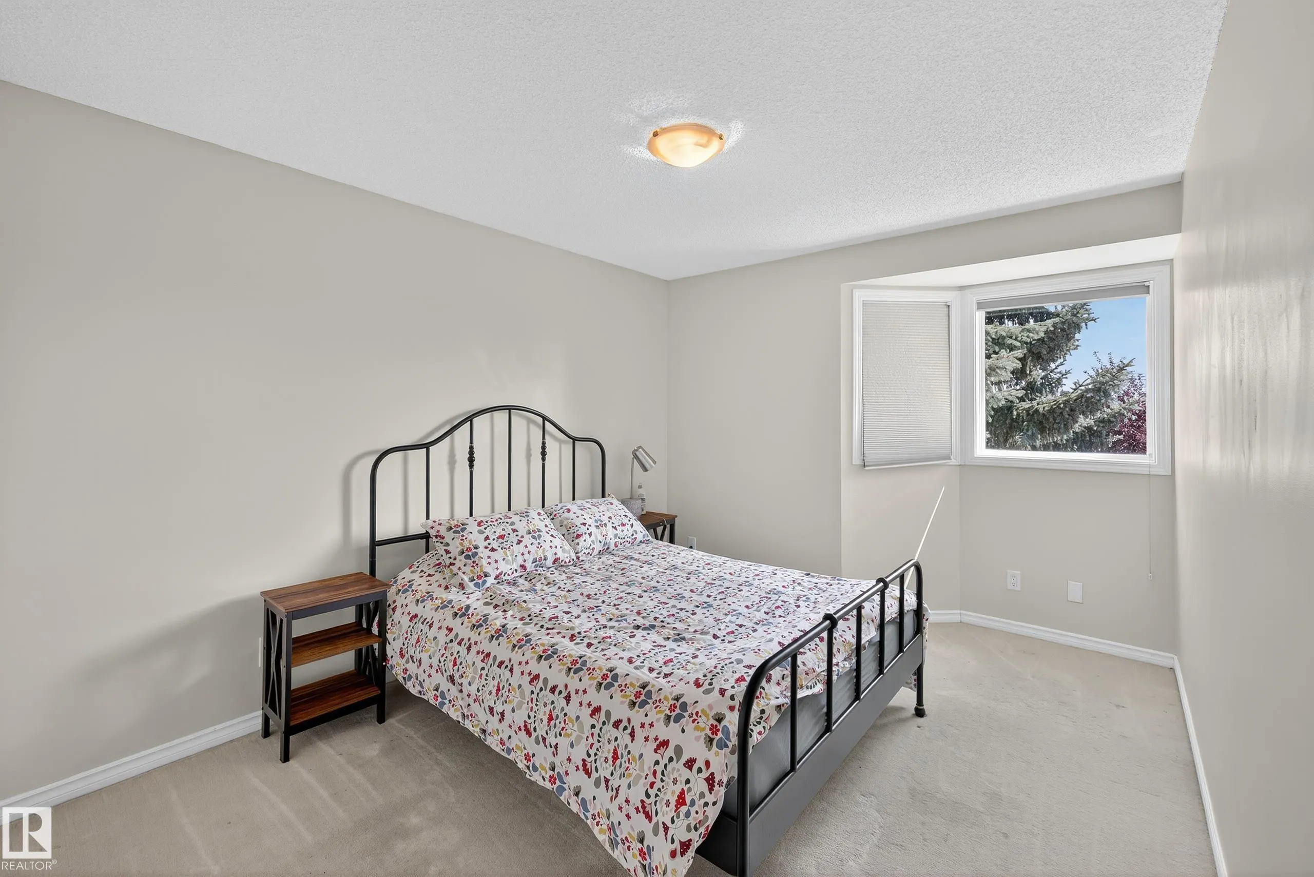 47 RIDGEMONT Way
