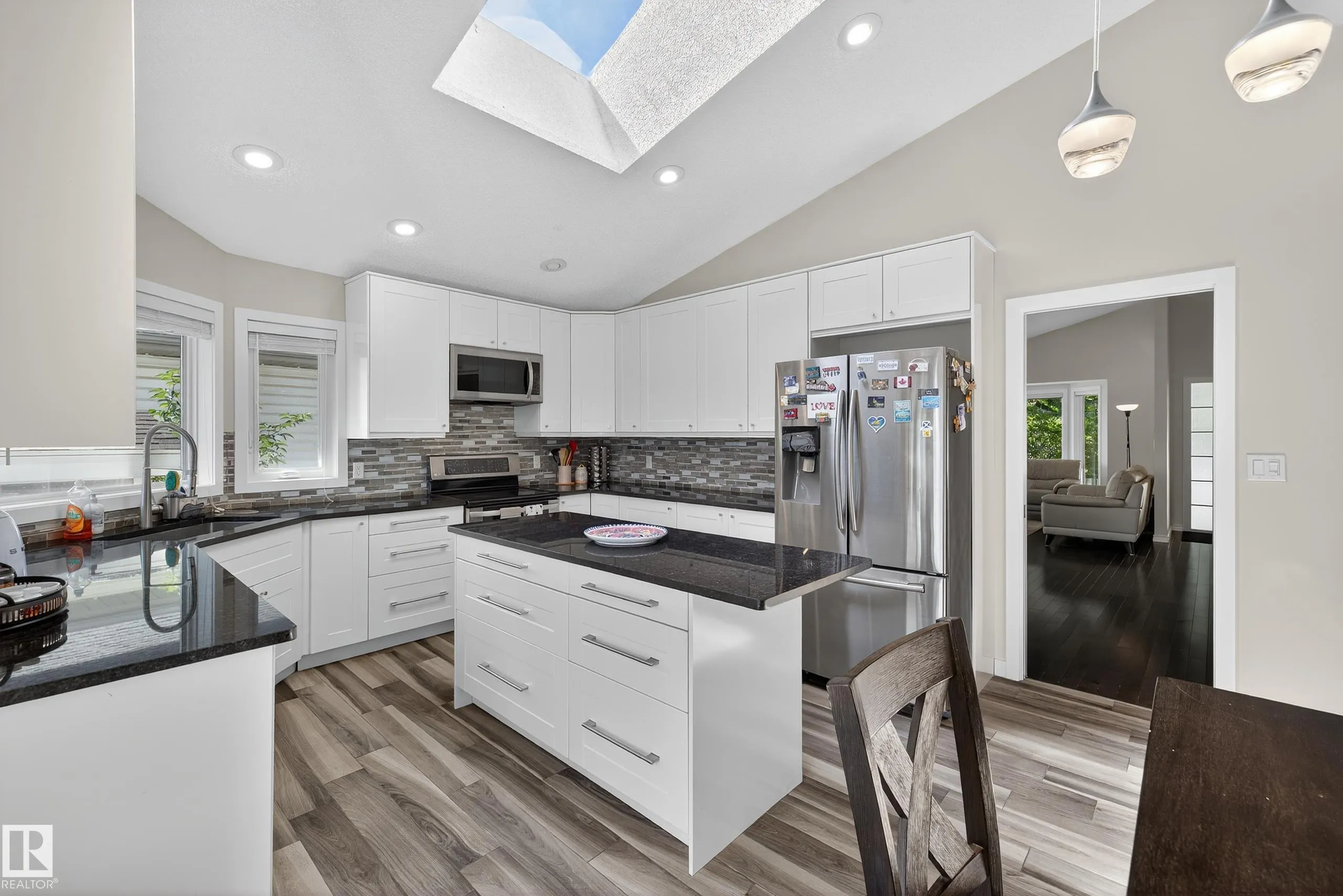 47 RIDGEMONT Way