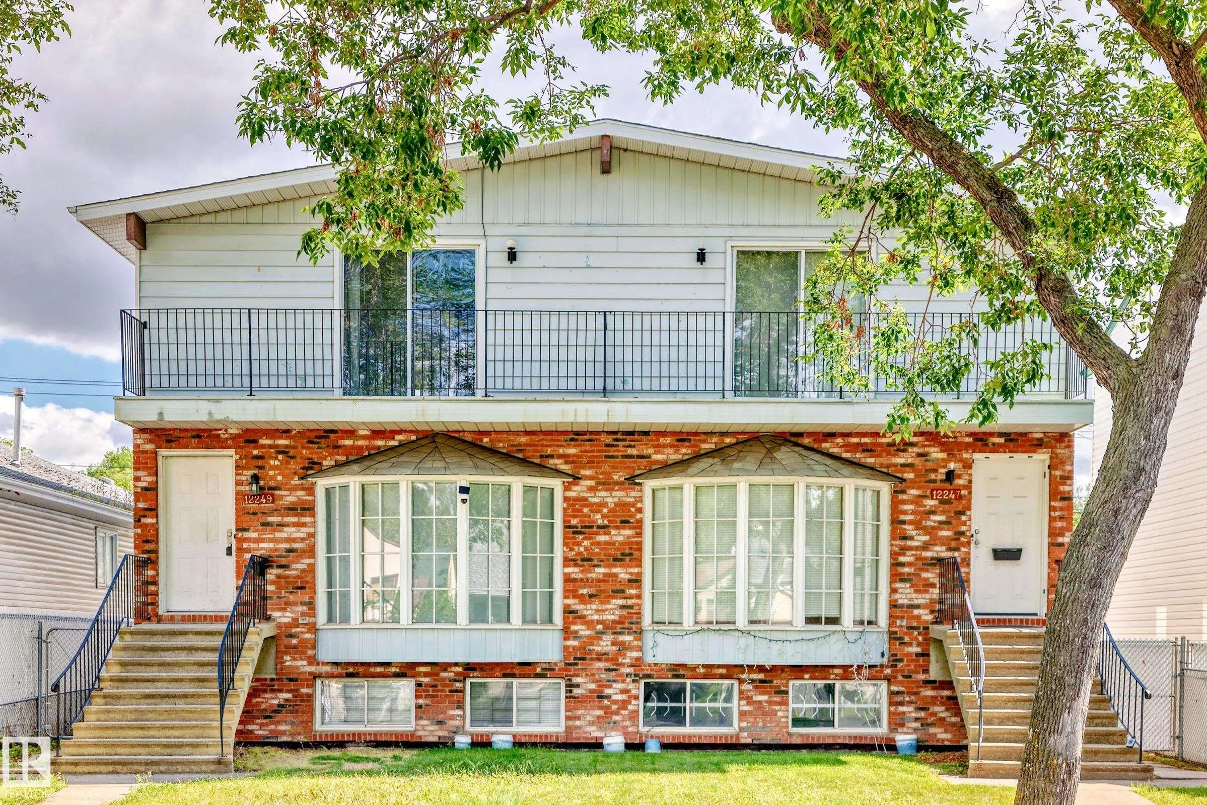 12247 12249 91 Street