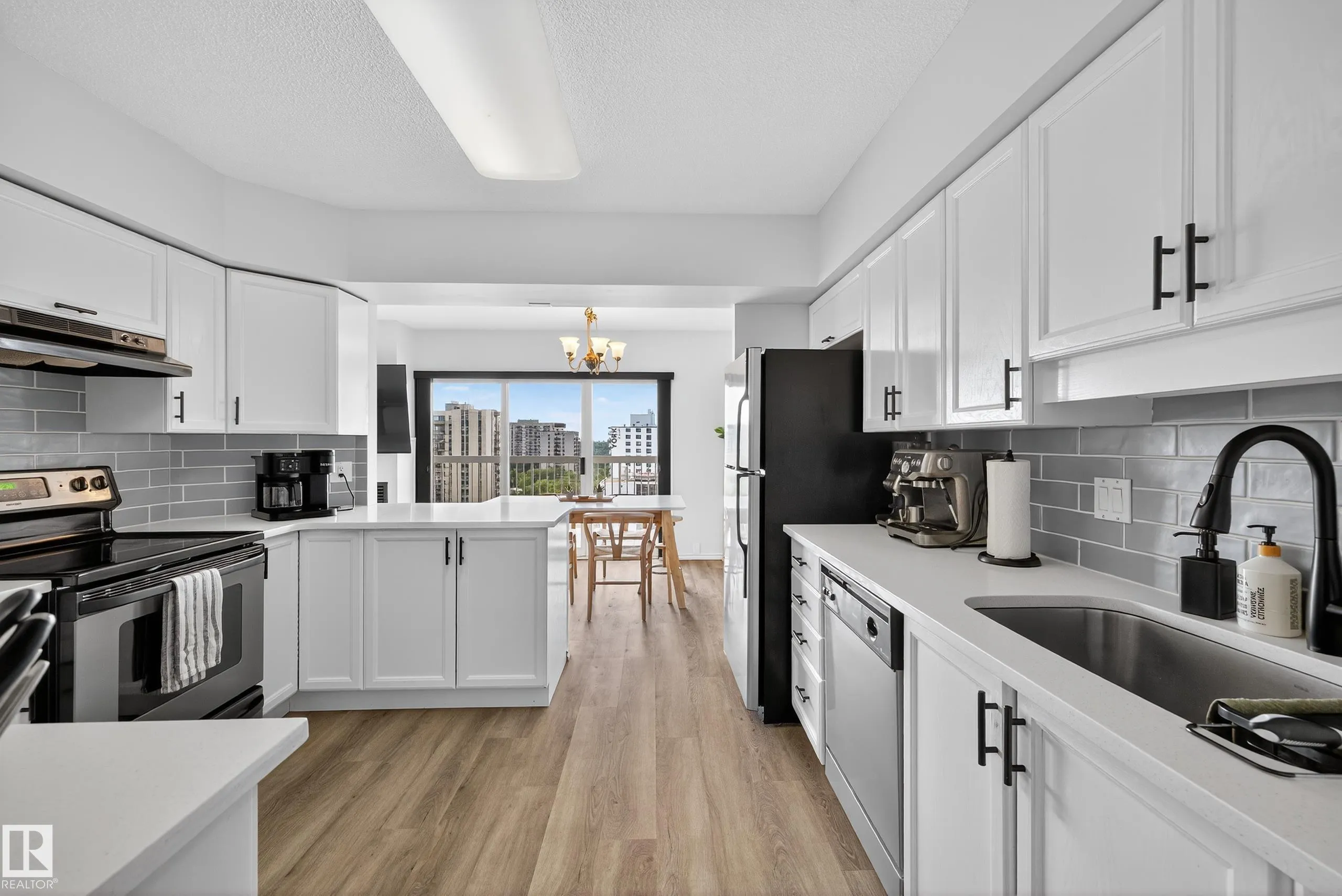 10130 114 Street