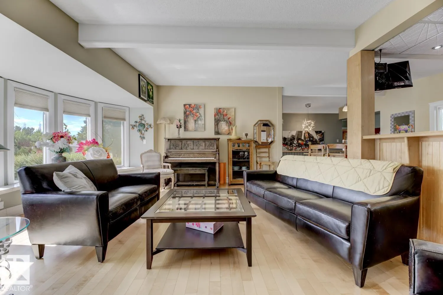 11712 136 Avenue