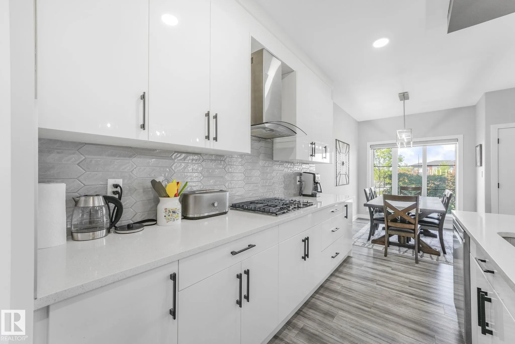 7708 KORULUK Lane