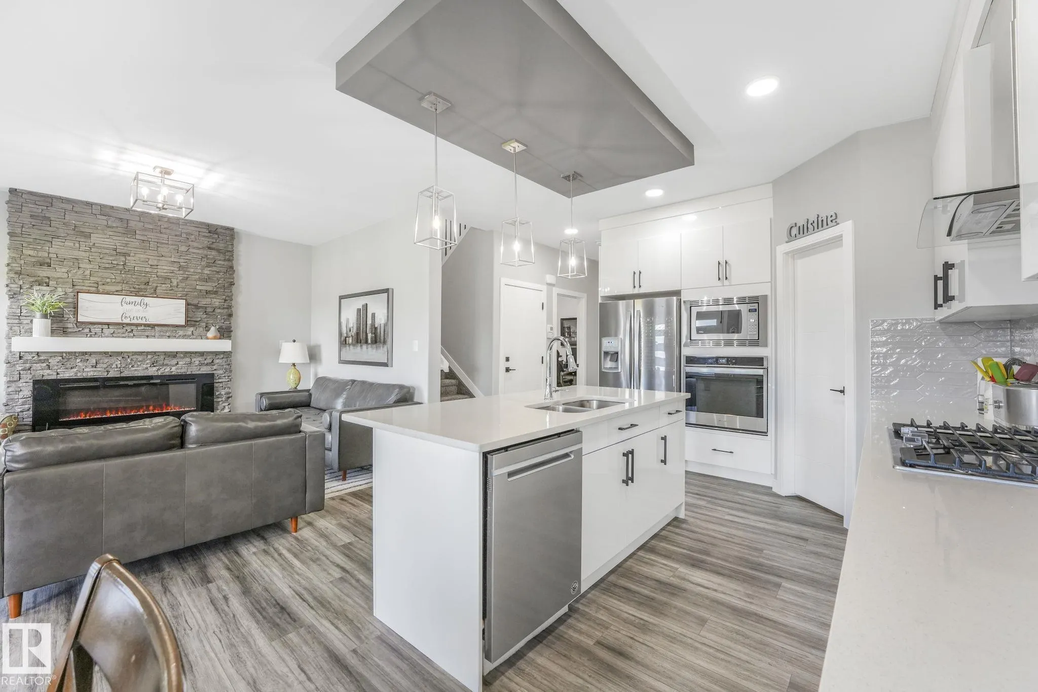 7708 KORULUK Lane