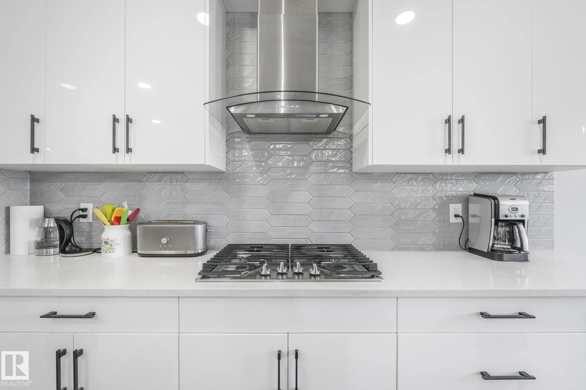7708 KORULUK Lane
