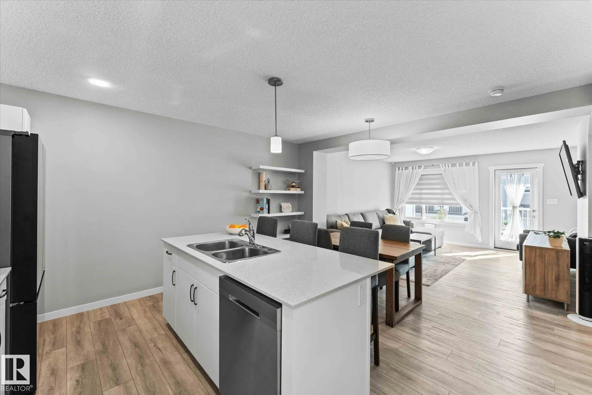 1816 RUTHERFORD Road