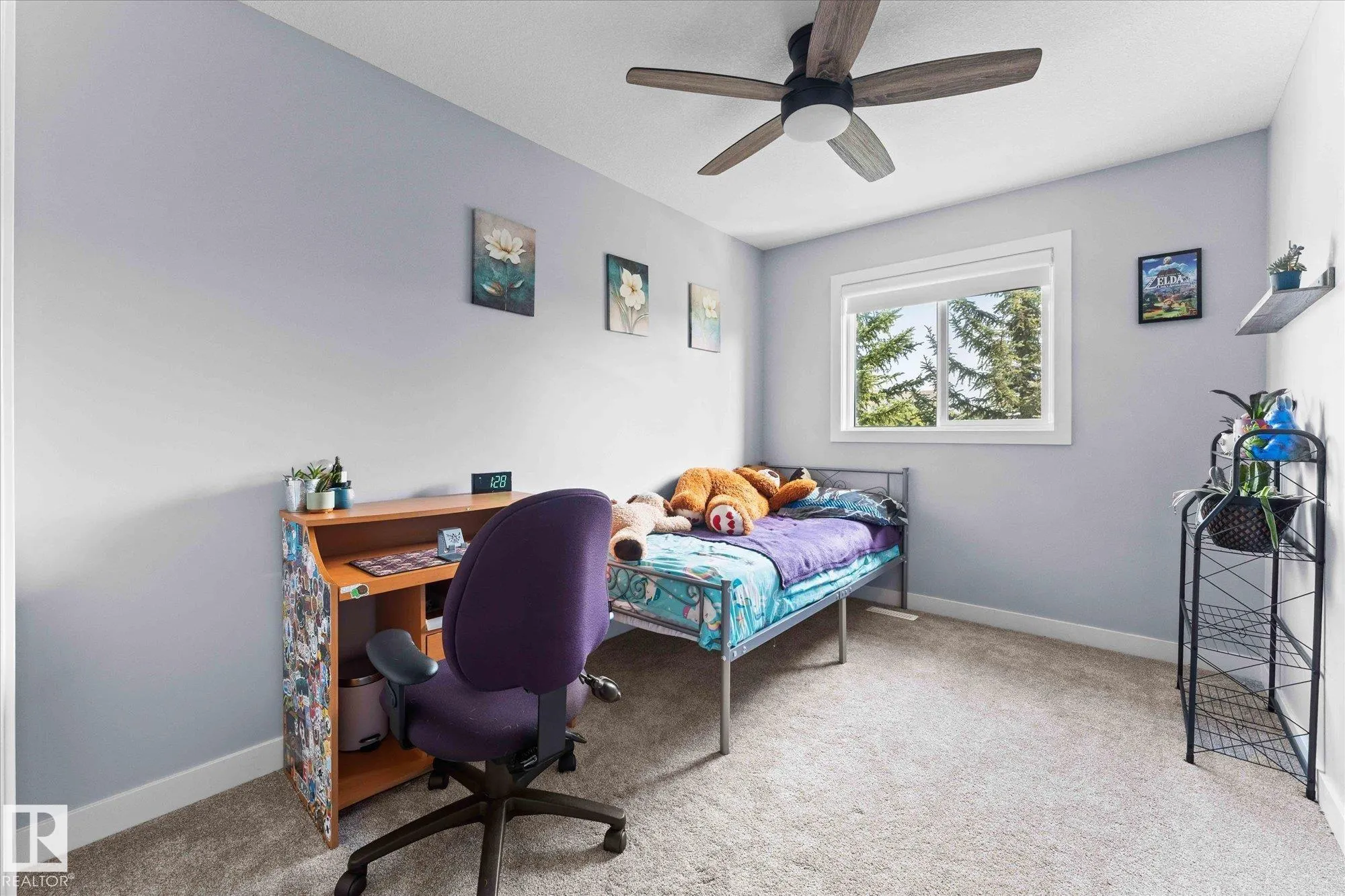 15 WOODSMERE Close