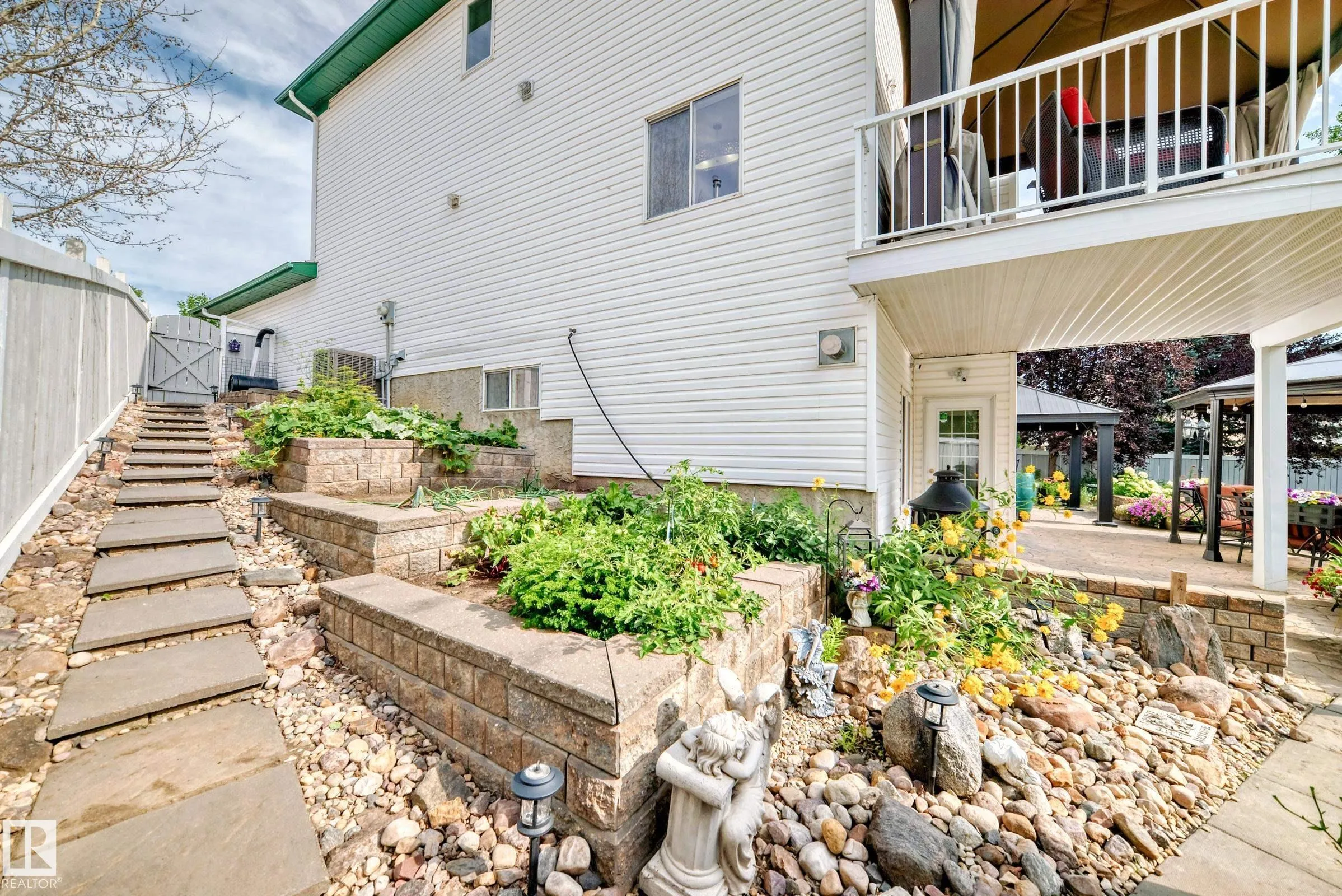 778 ORMSBY