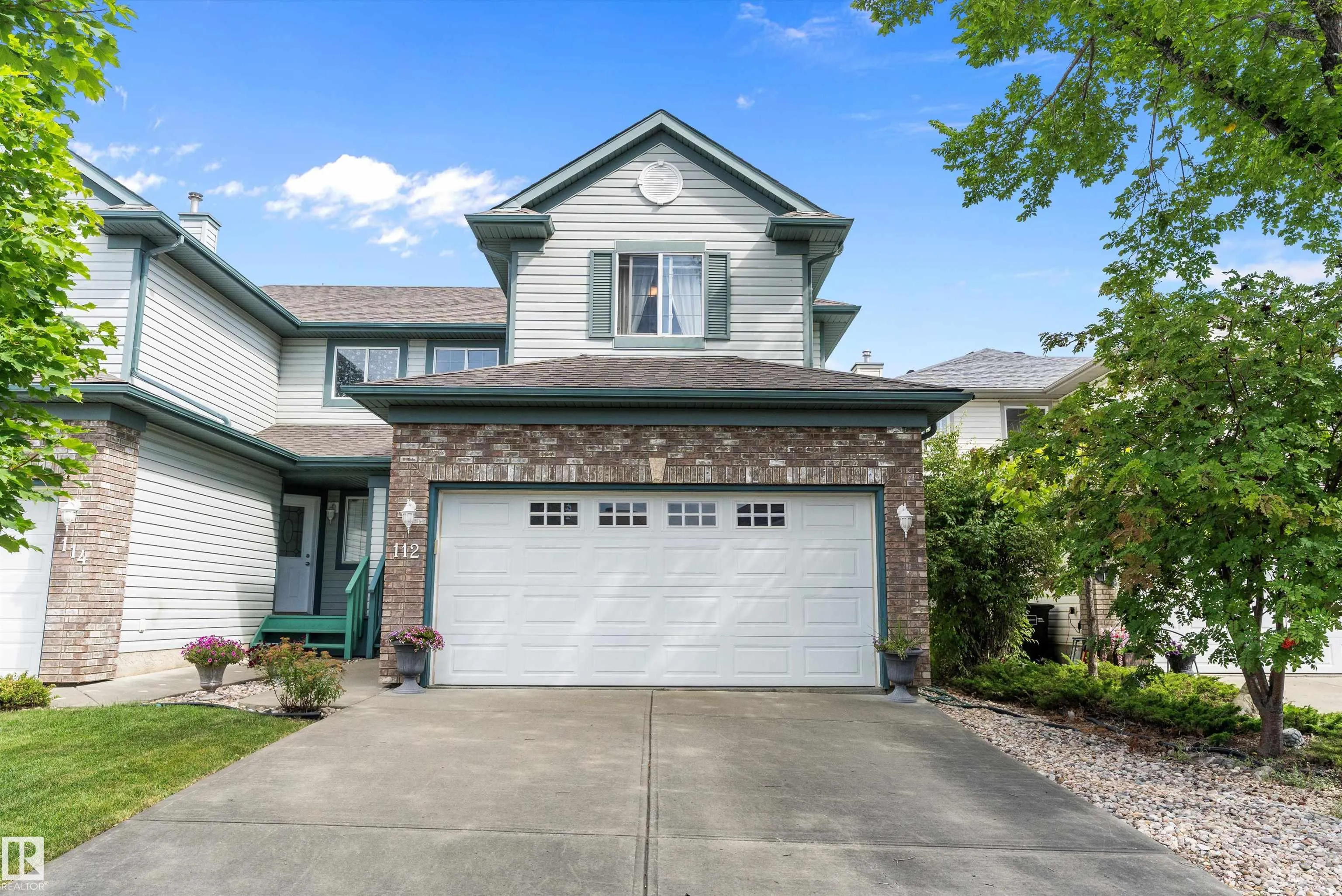 112 CASTLE Drive