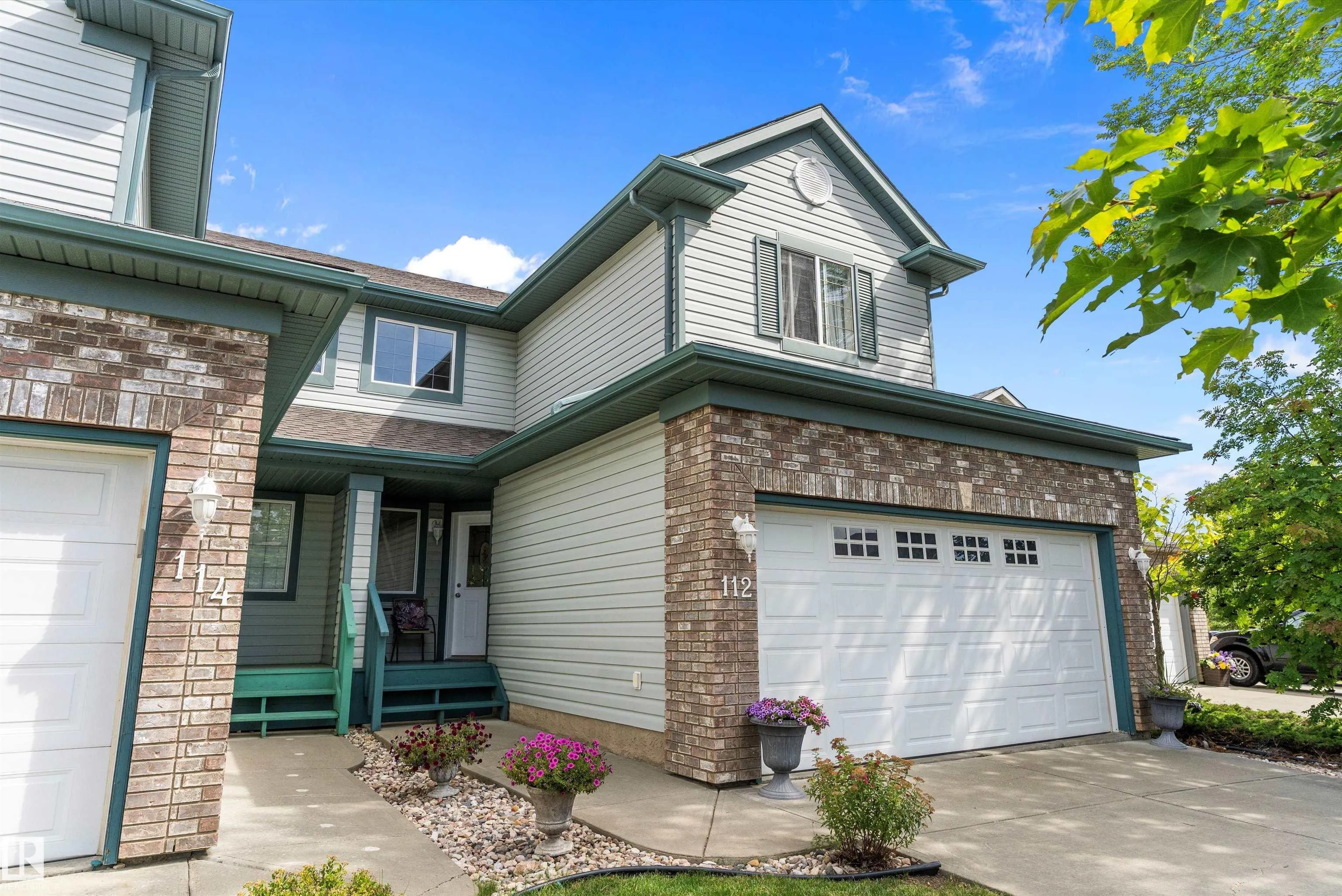 112 CASTLE Drive