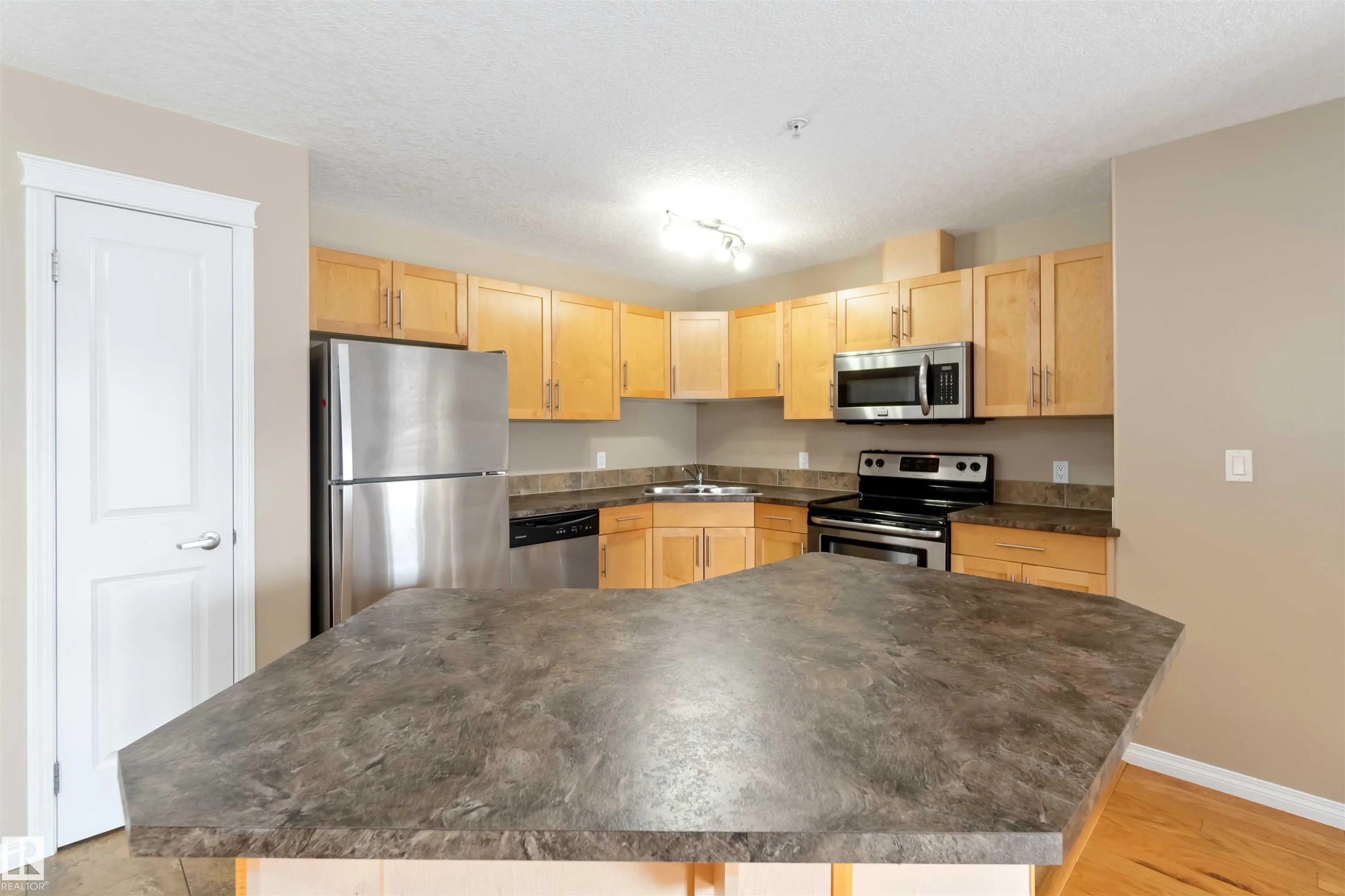 300 SPRUCE RIDGE Road