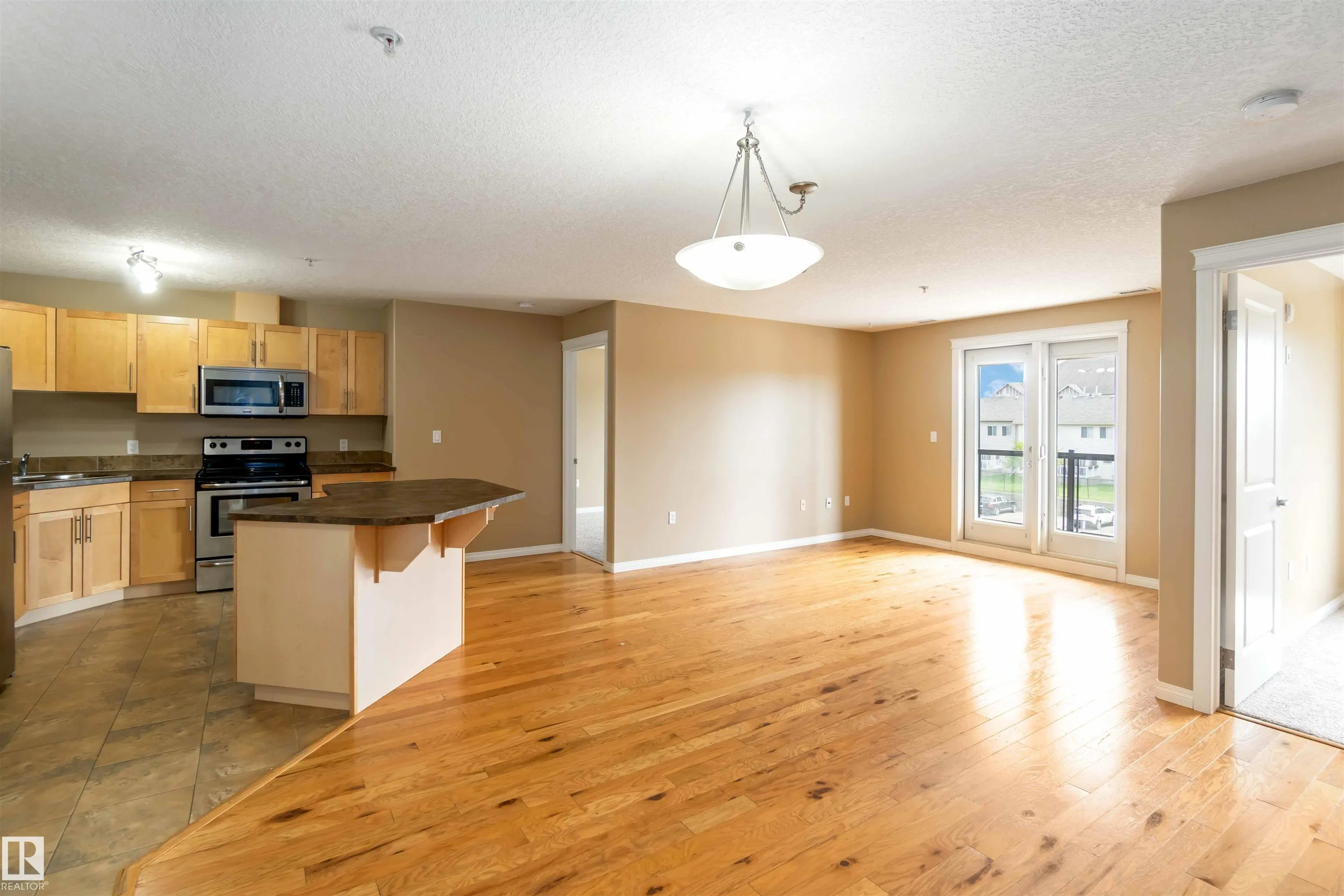 300 SPRUCE RIDGE Road
