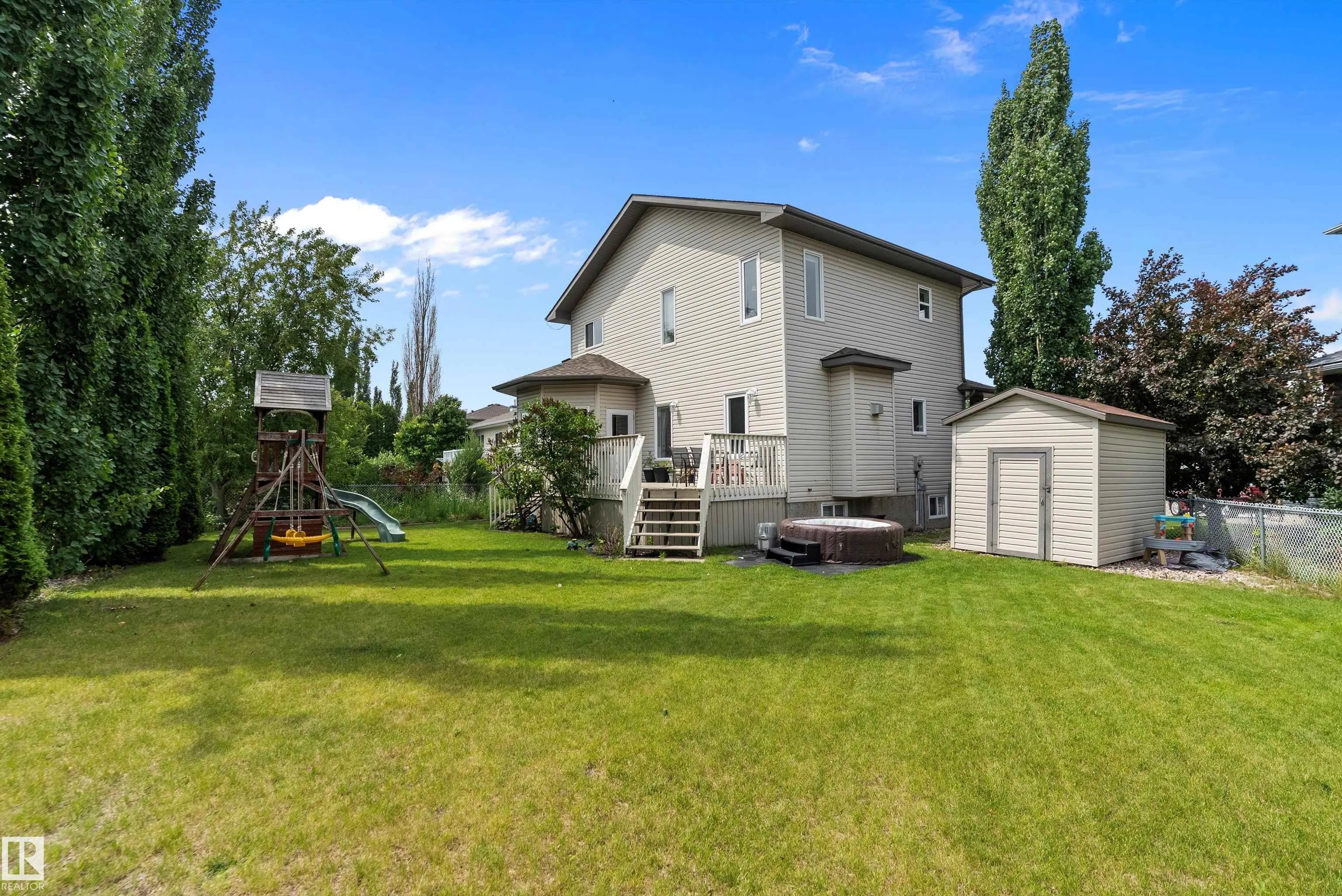 12 BIRCHWOOD Close