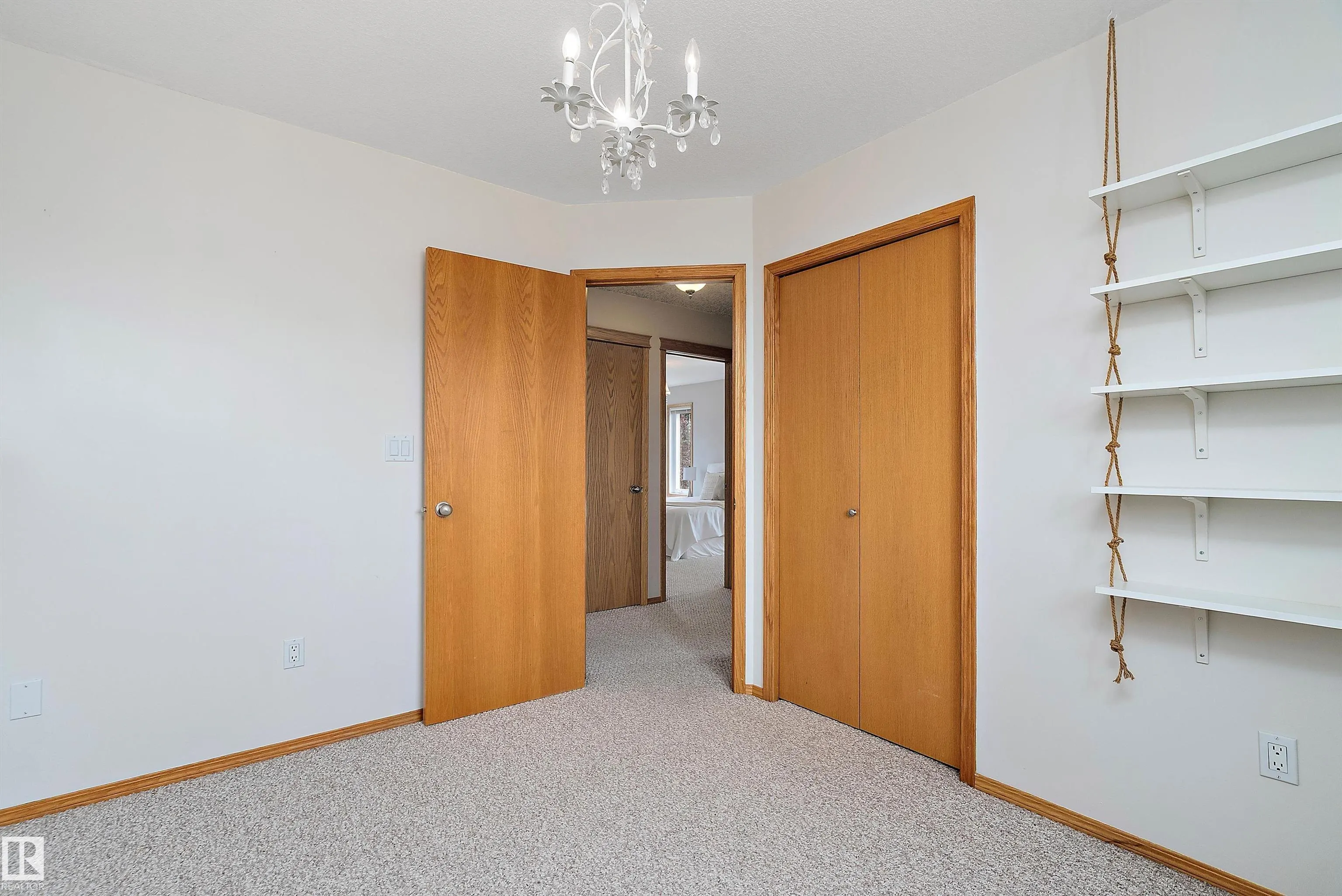 12 BIRCHWOOD Close